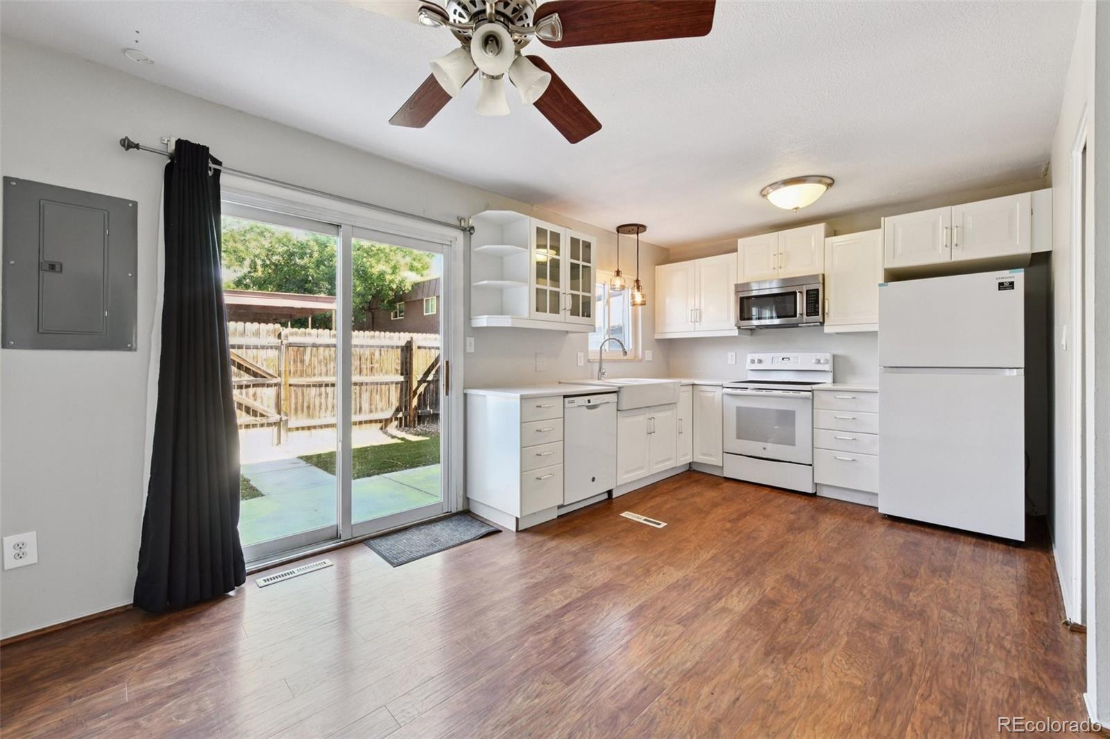 5707 S Lowell Boulevard