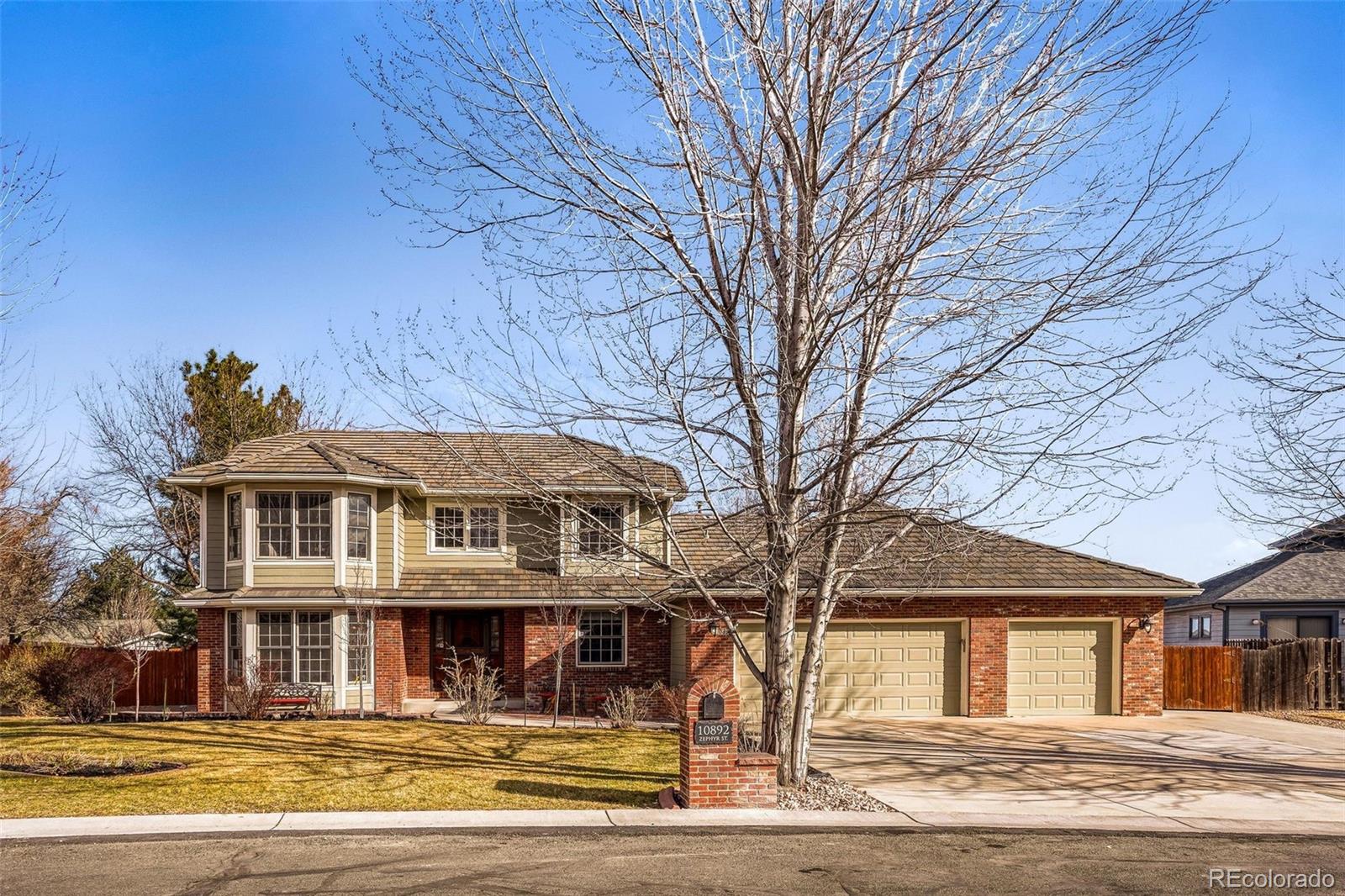 10892 Zephyr Street