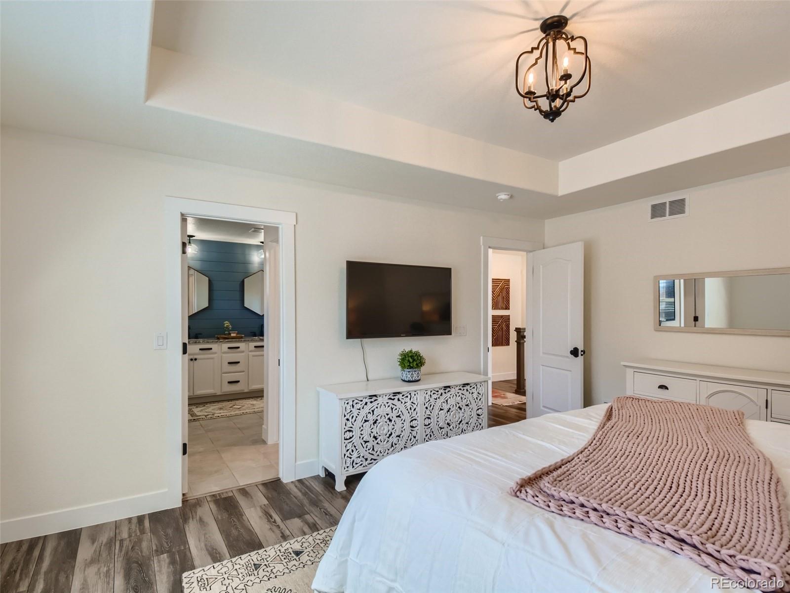 9287 King Rail Lane