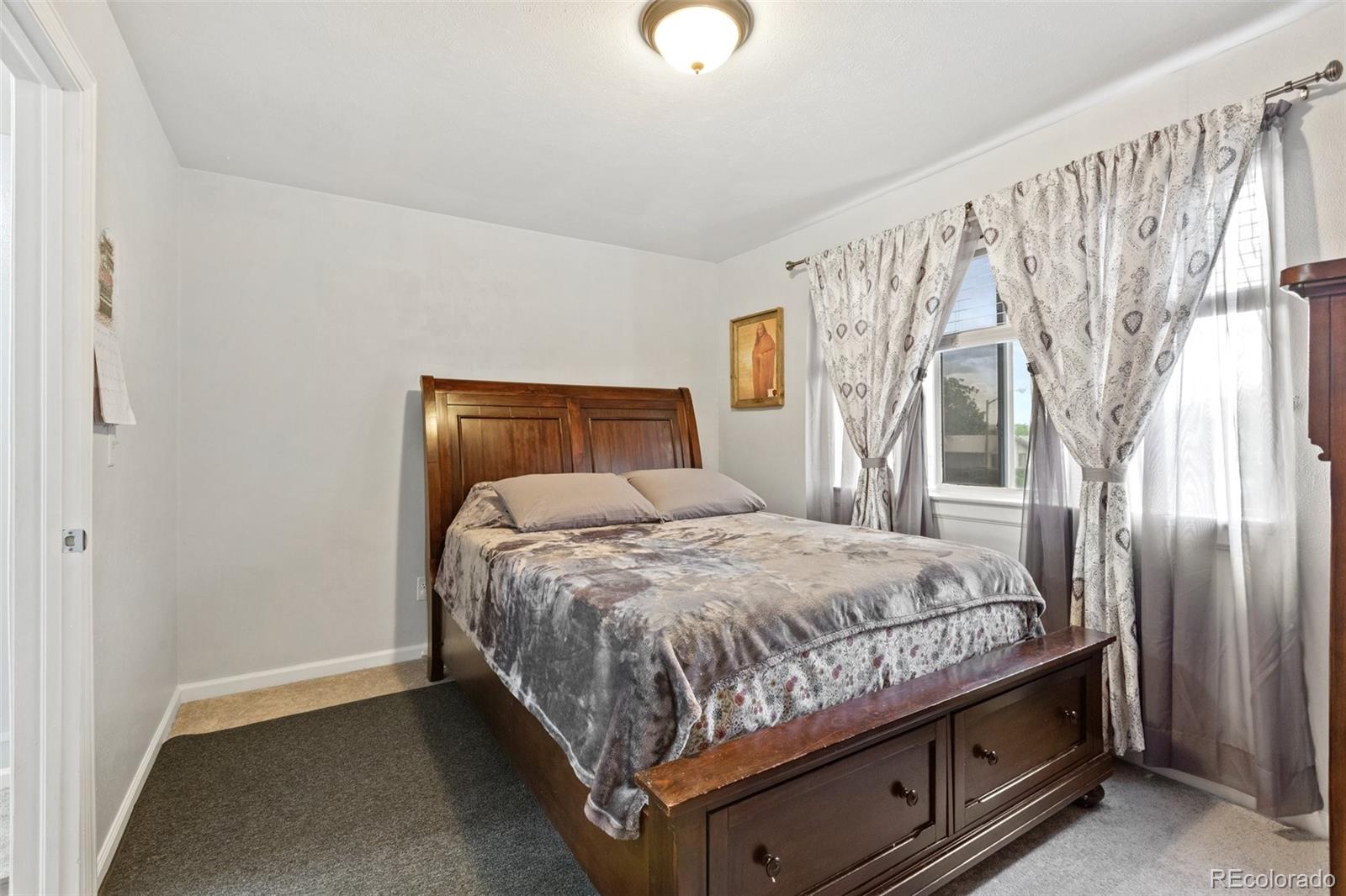 15711 E 13th Place