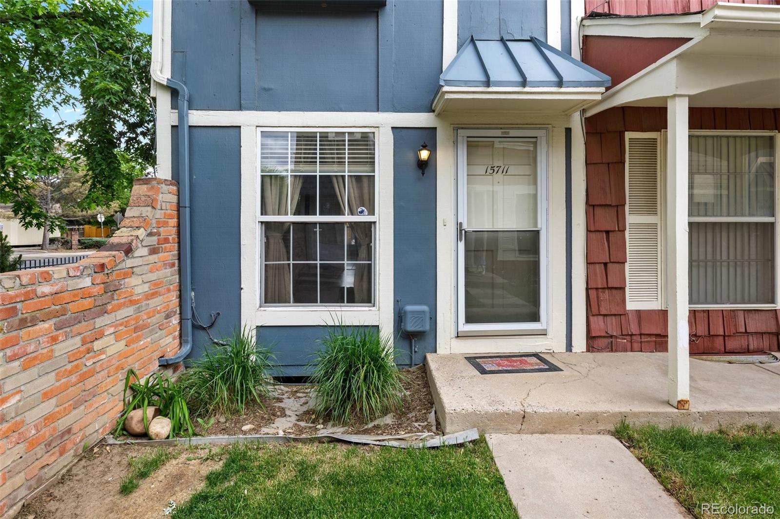 15711 E 13th Place