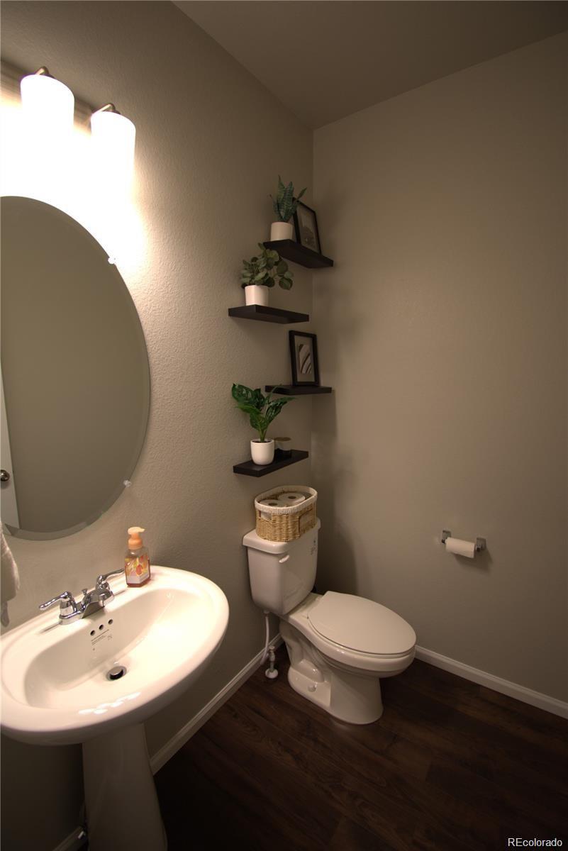 6435 N Dunkirk Street