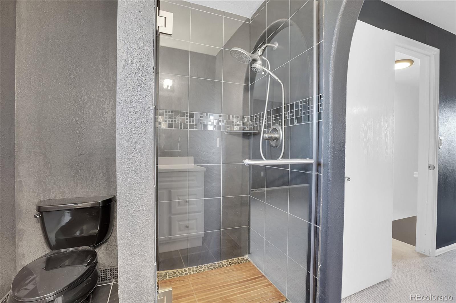 1682 S Vaughn Street