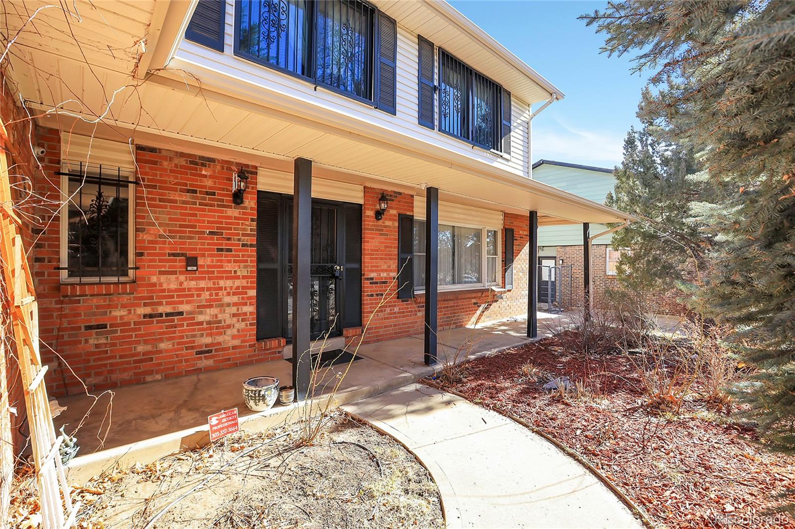 1682 S Vaughn Street