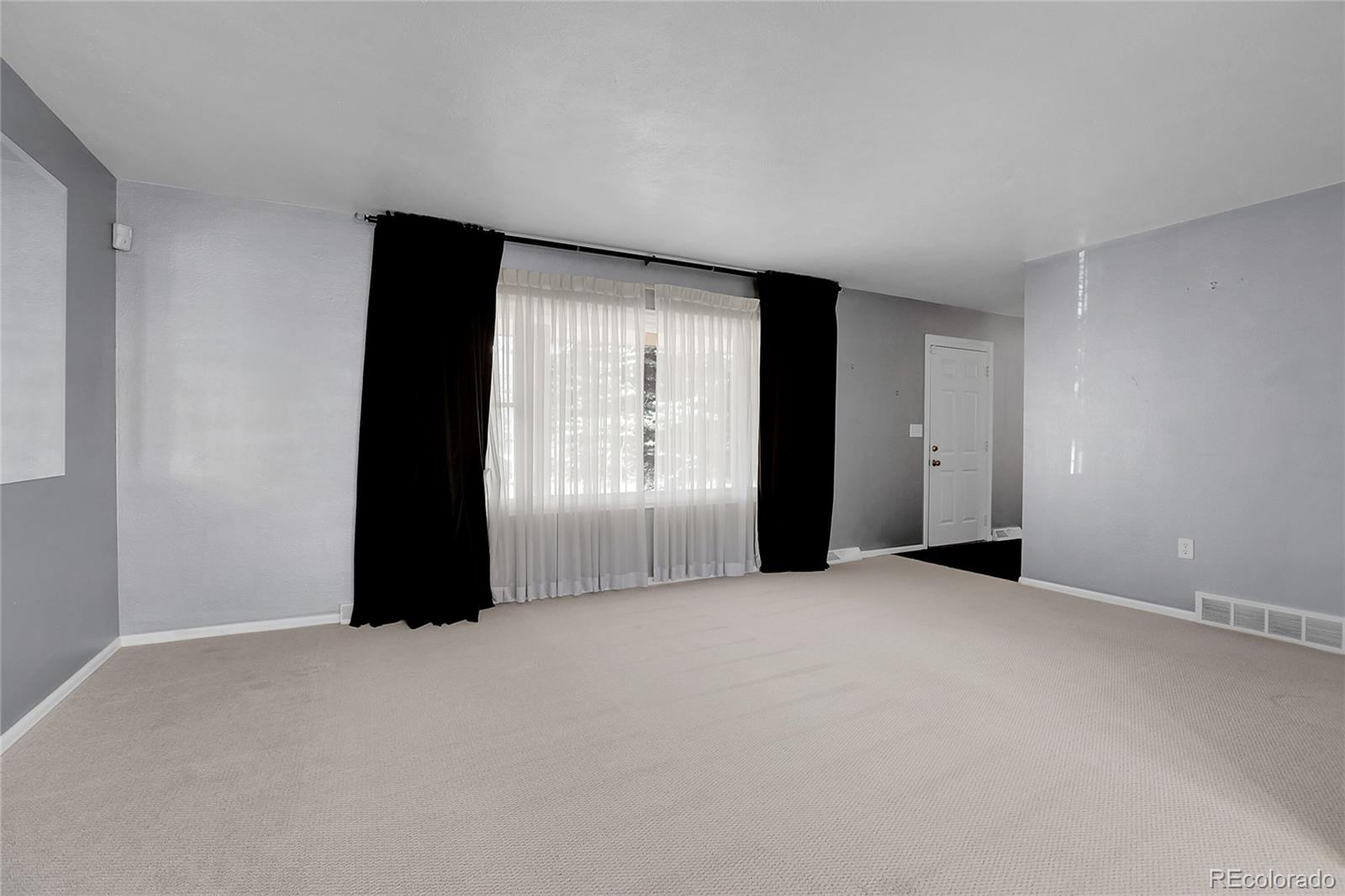 1682 S Vaughn Street