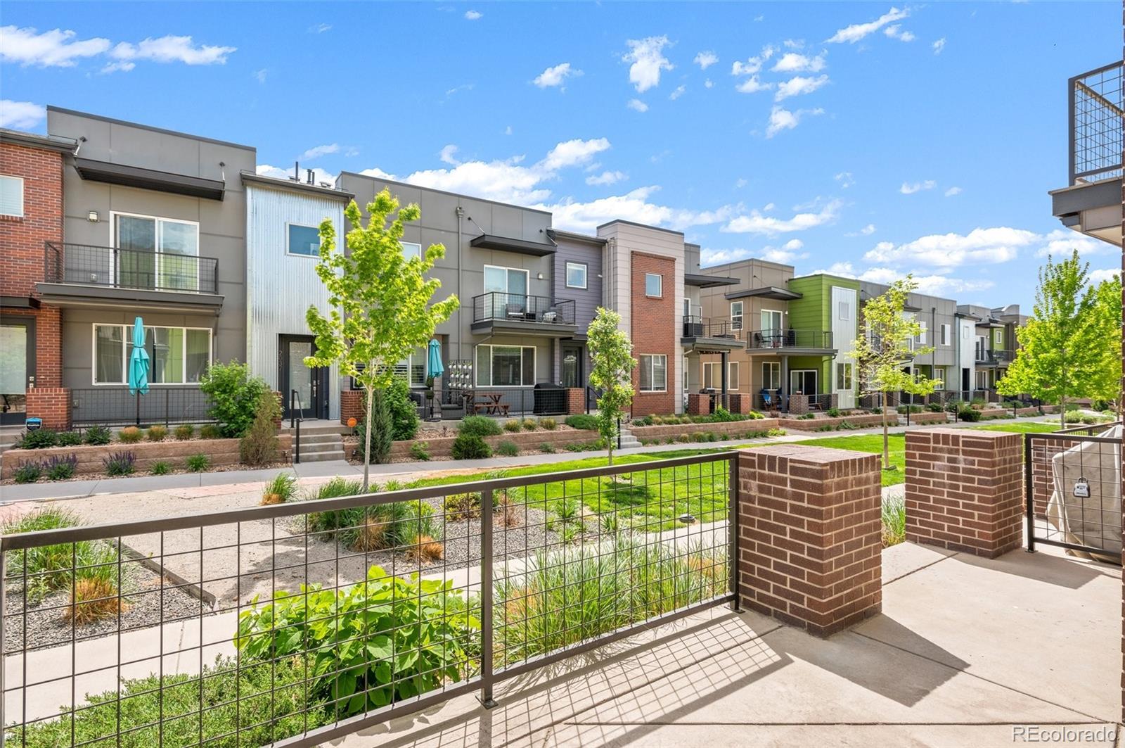 2057 W 67th Place