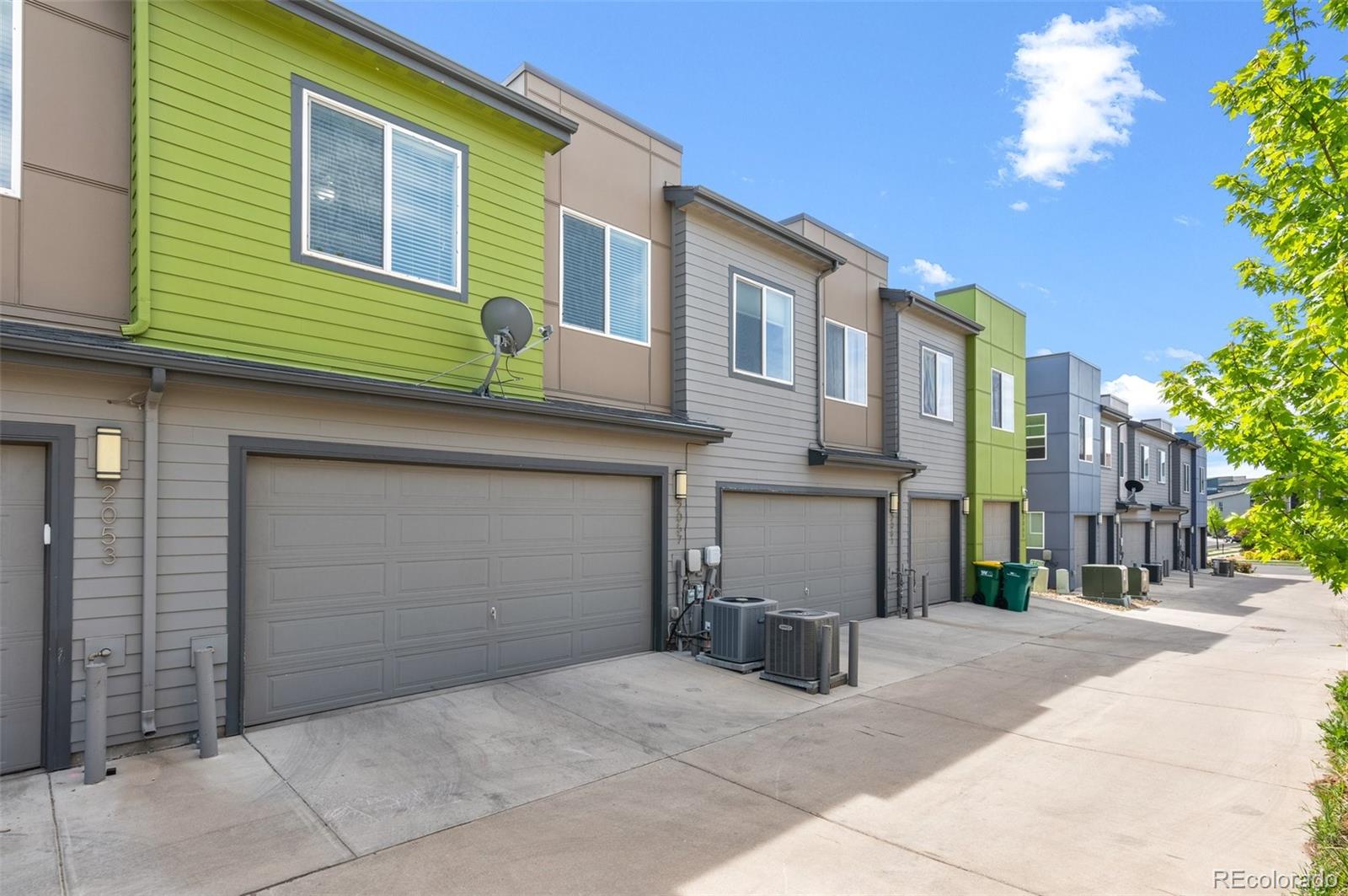 2057 W 67th Place