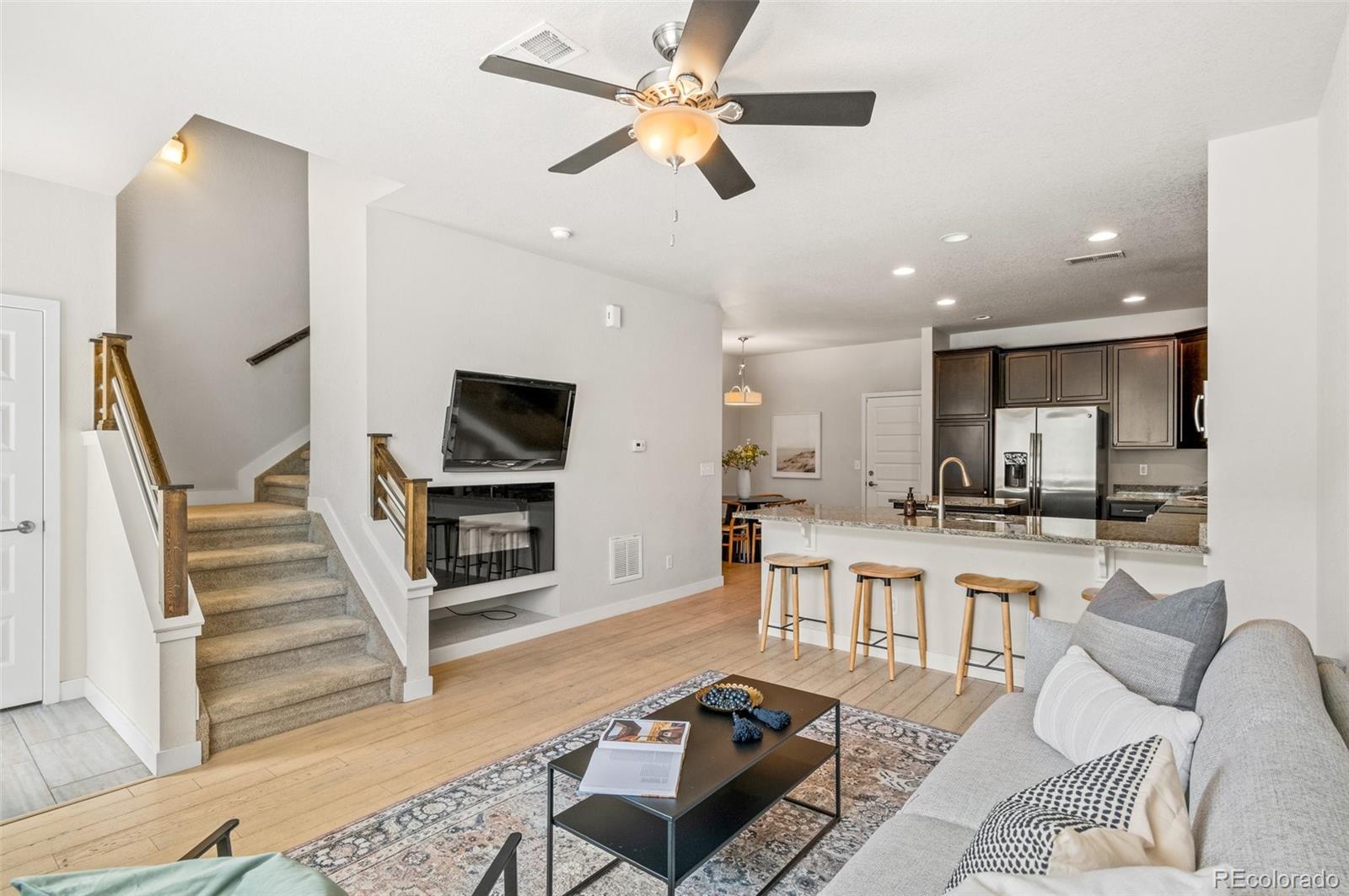 2057 W 67th Place