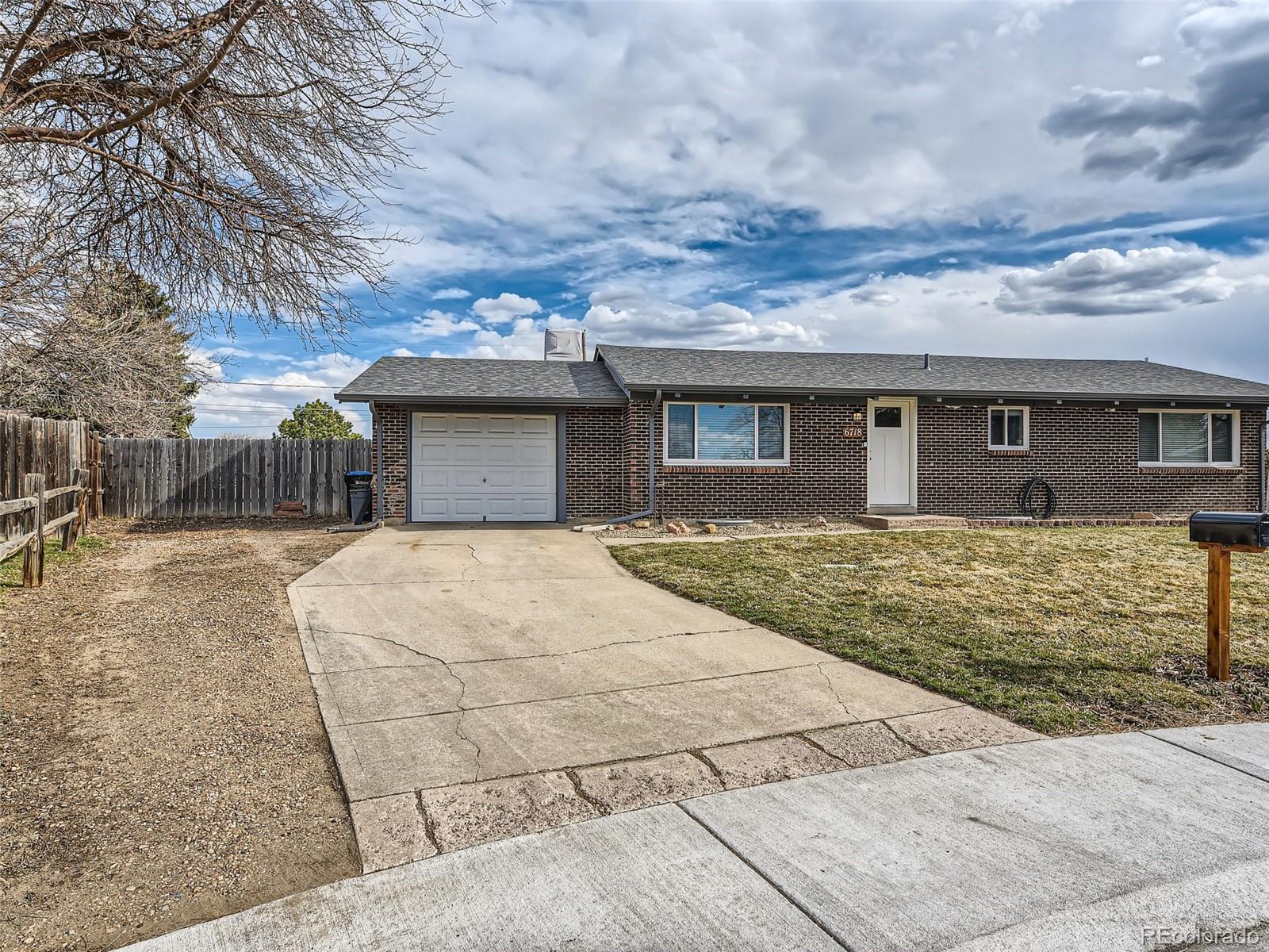 6718 W 79th Circle