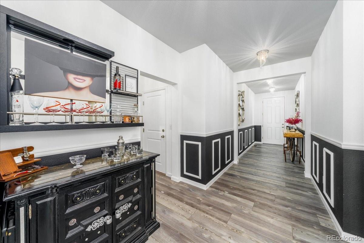 6021 Sandstone Circle