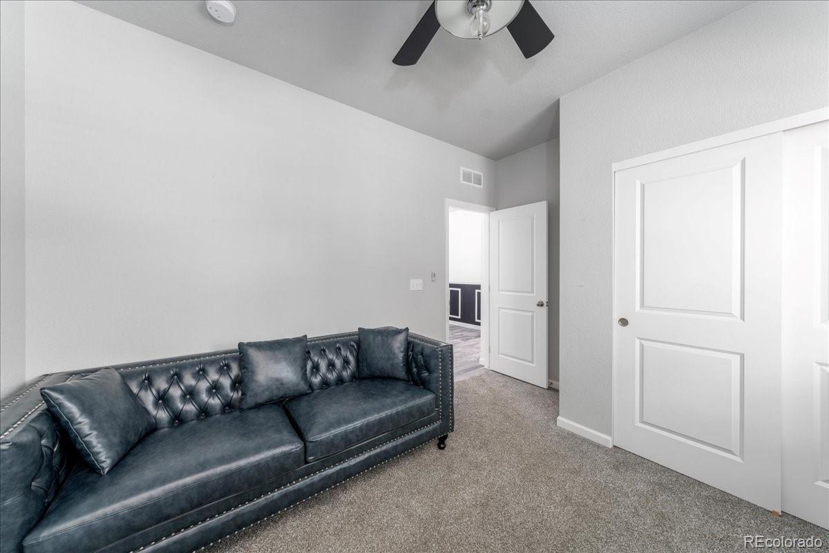 6021 Sandstone Circle