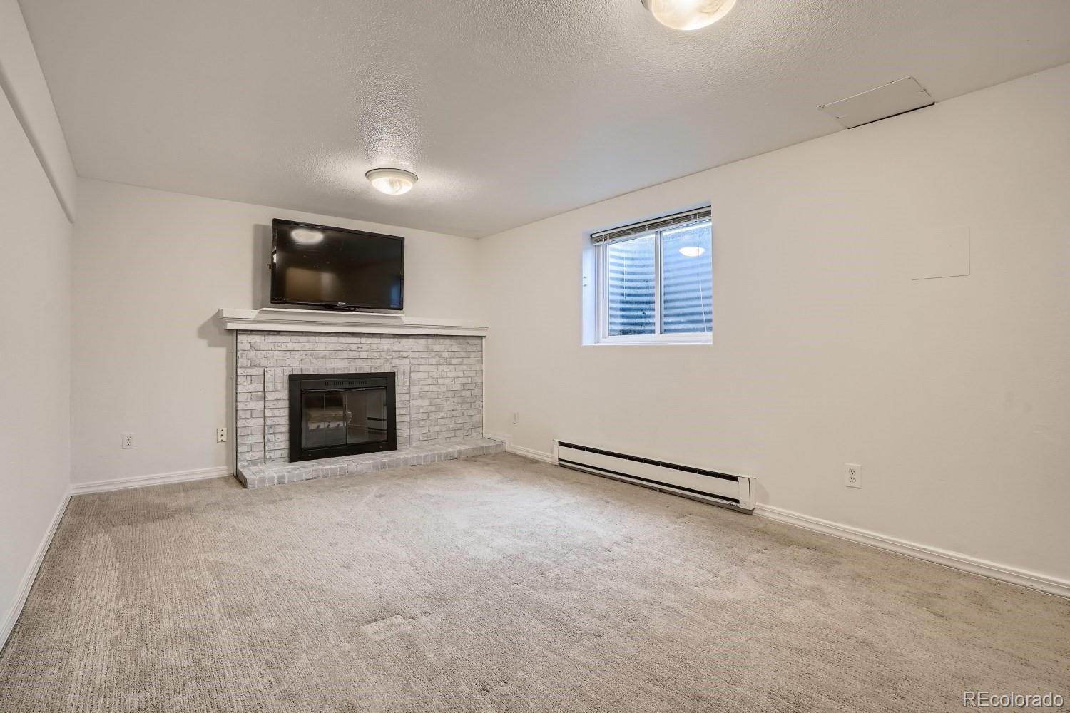 5102 E 111th Place