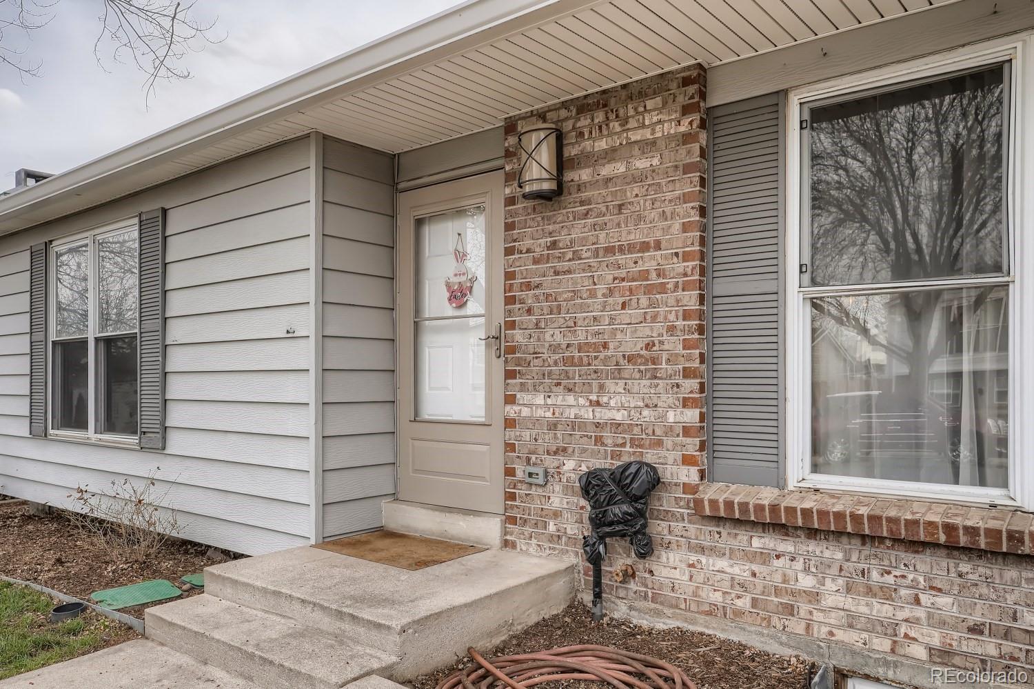 5102 E 111th Place