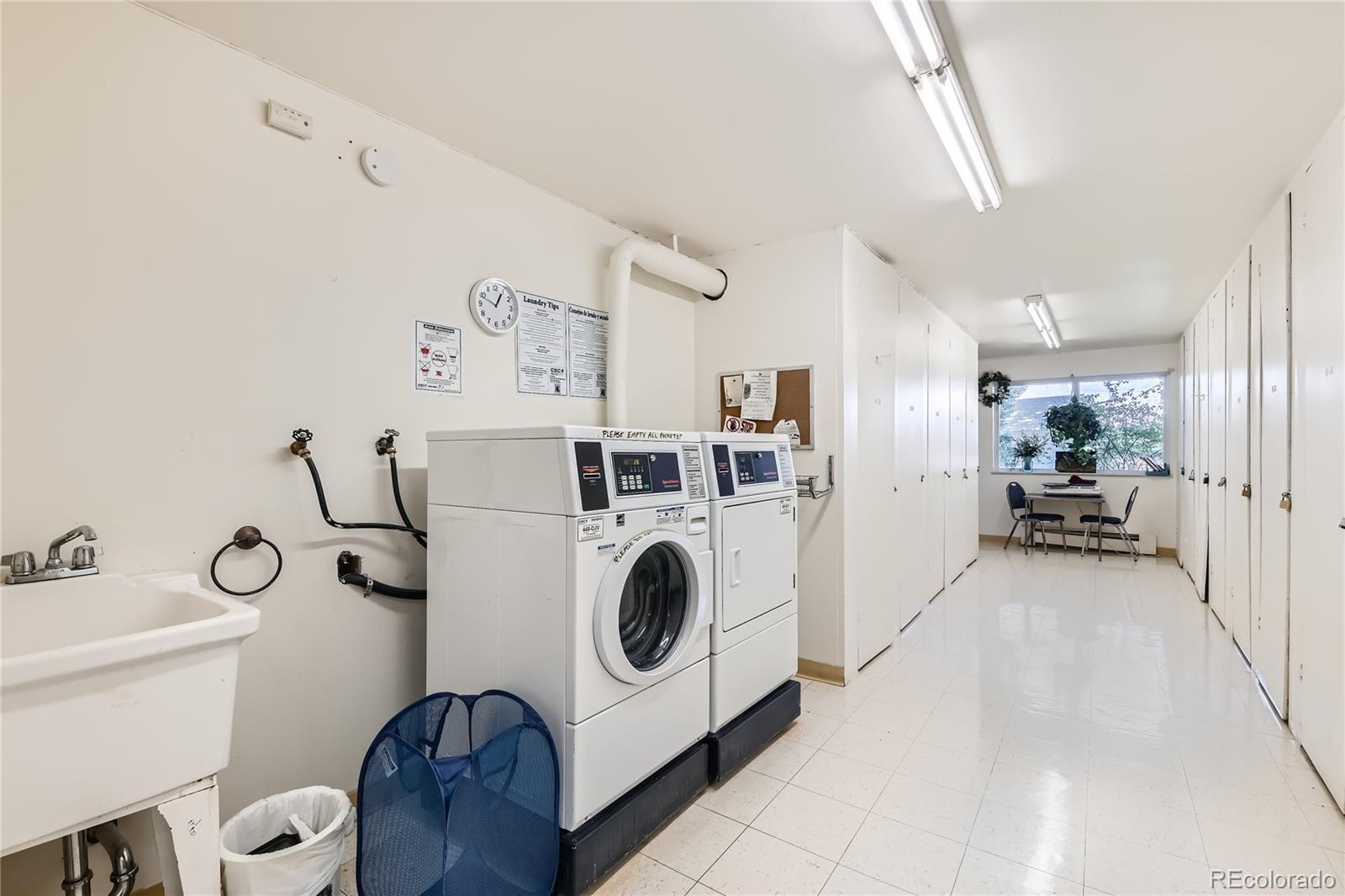 735 S Clinton Street Unit: 6-B