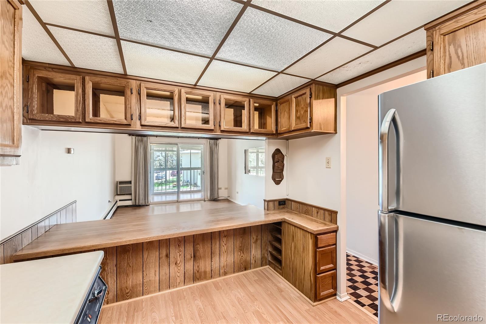 735 S Clinton Street Unit: 6-B