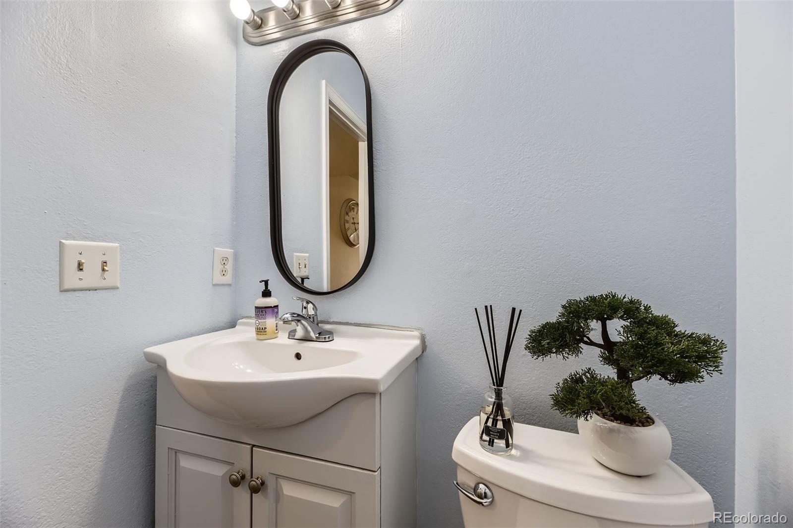 15491 E Wyoming Drive