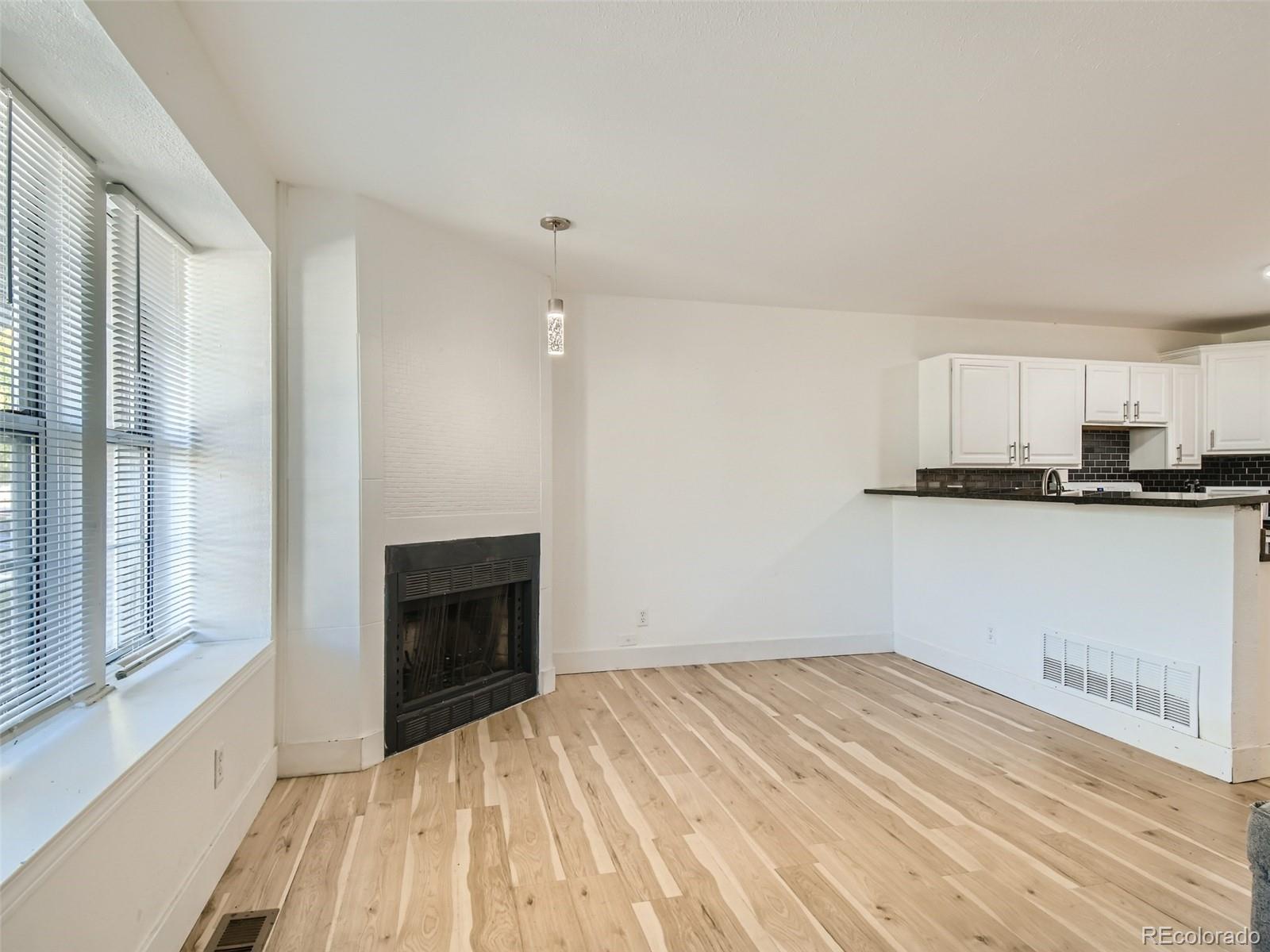 4240 E 94th Avenue Unit: E