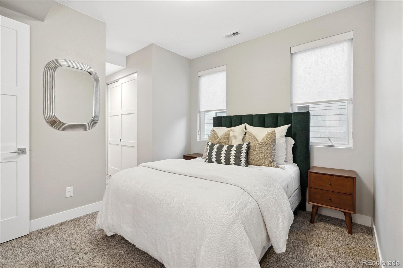 2112 Lowell Boulevard
