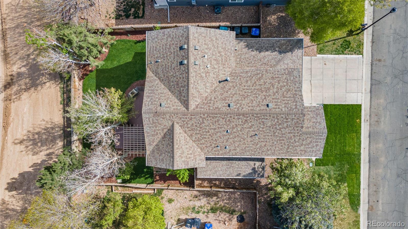 22 Apache Plume Street