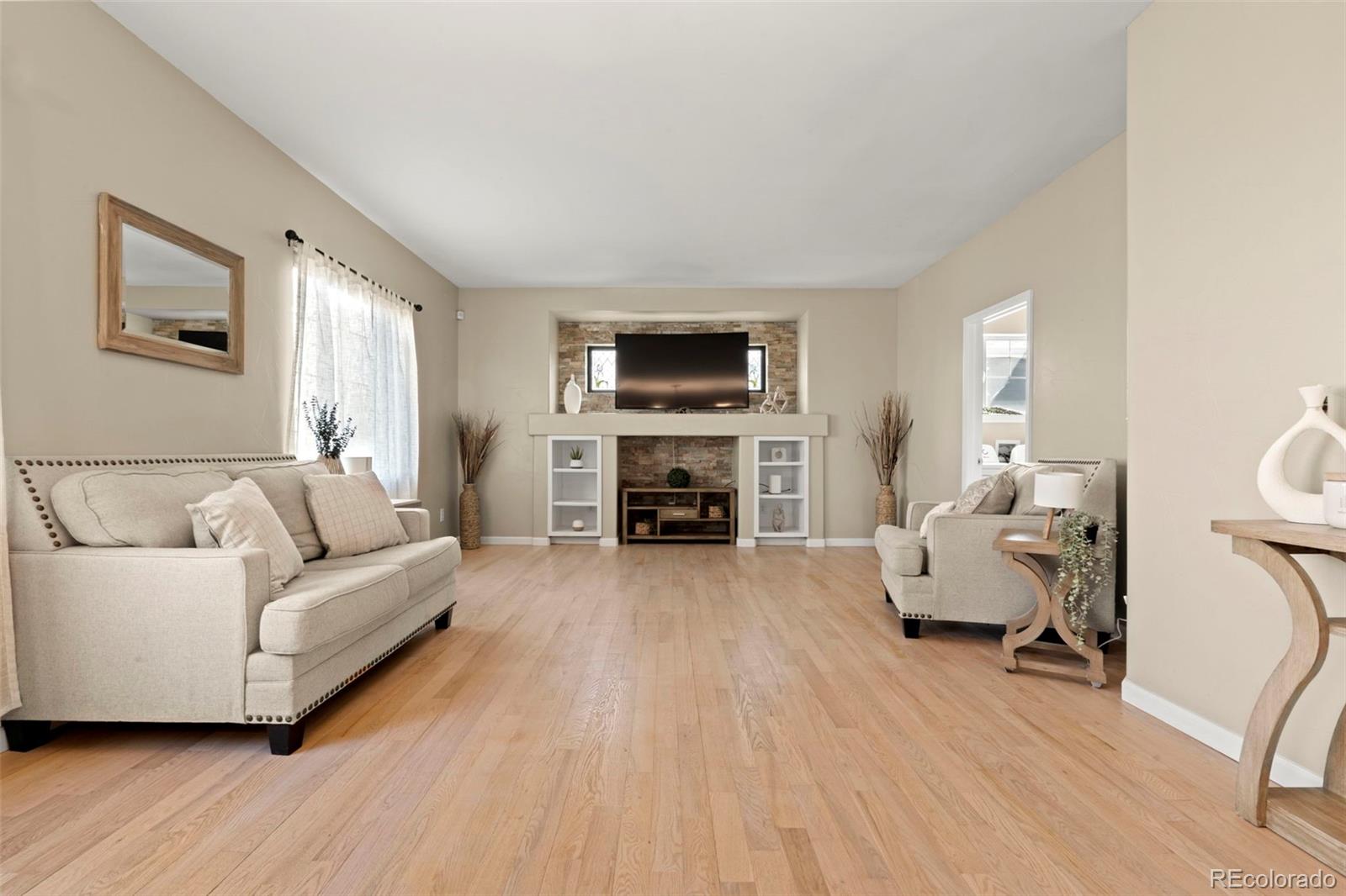 22 Apache Plume Street