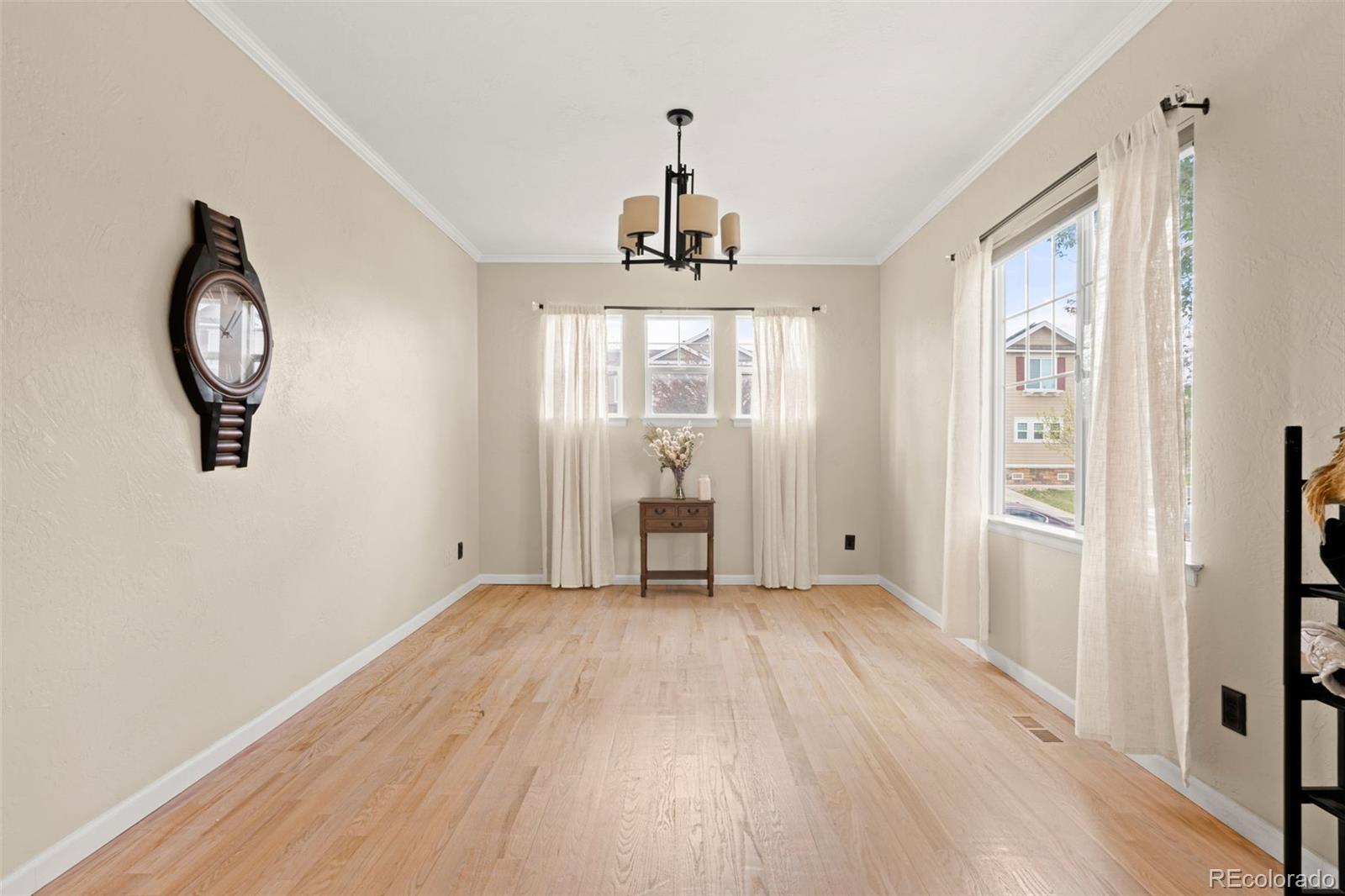 22 Apache Plume Street