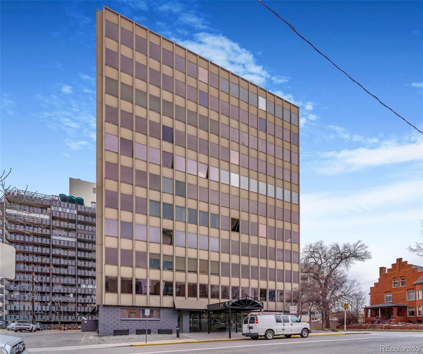 789 N Clarkson Street Unit: 406