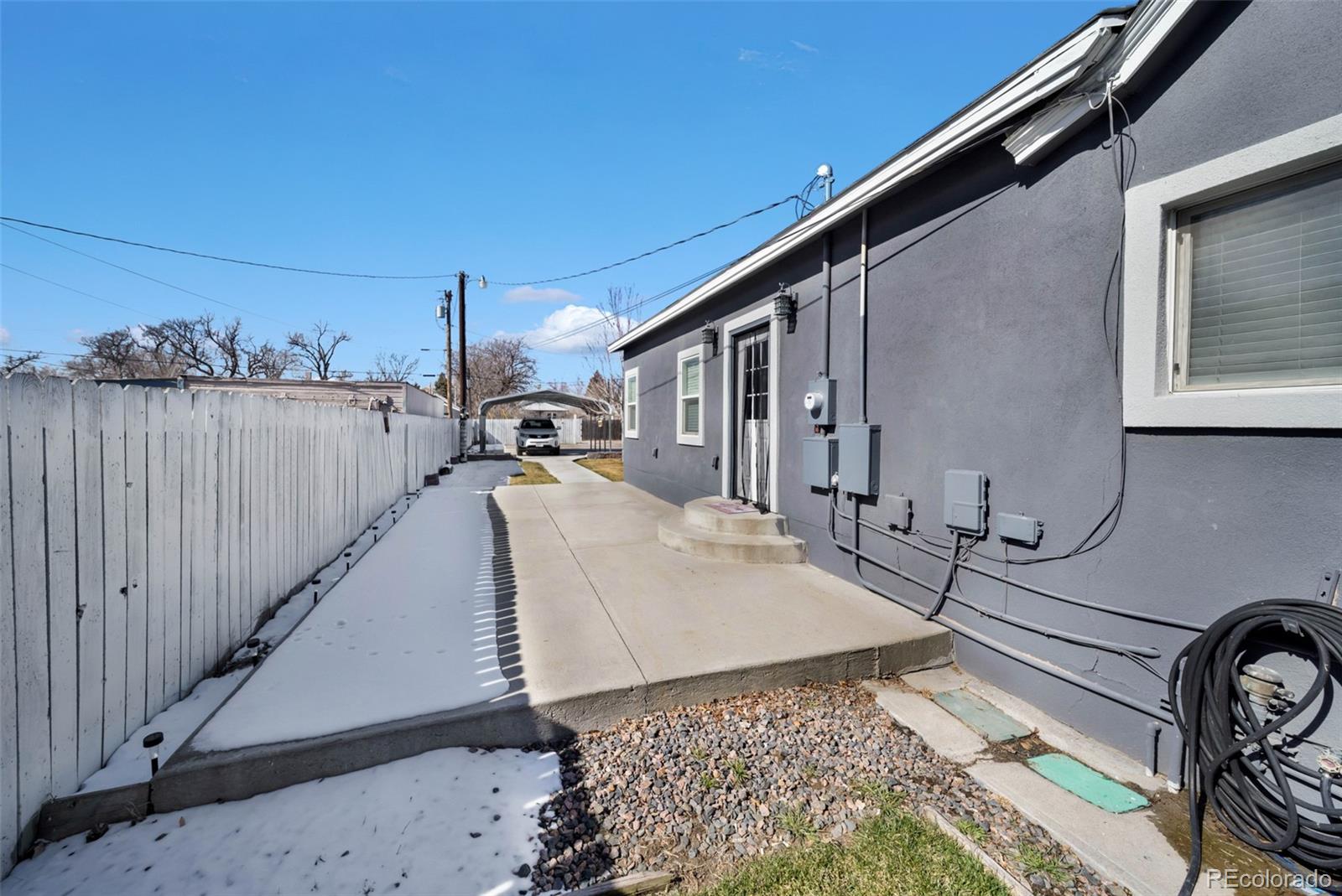 529 Deuel Street