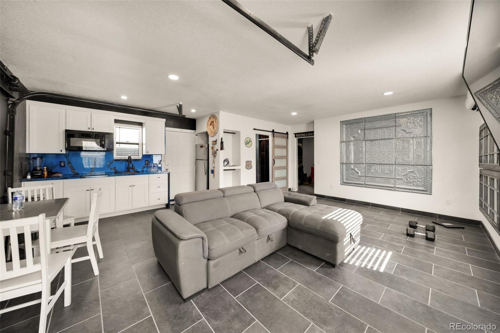 529 Deuel Street
