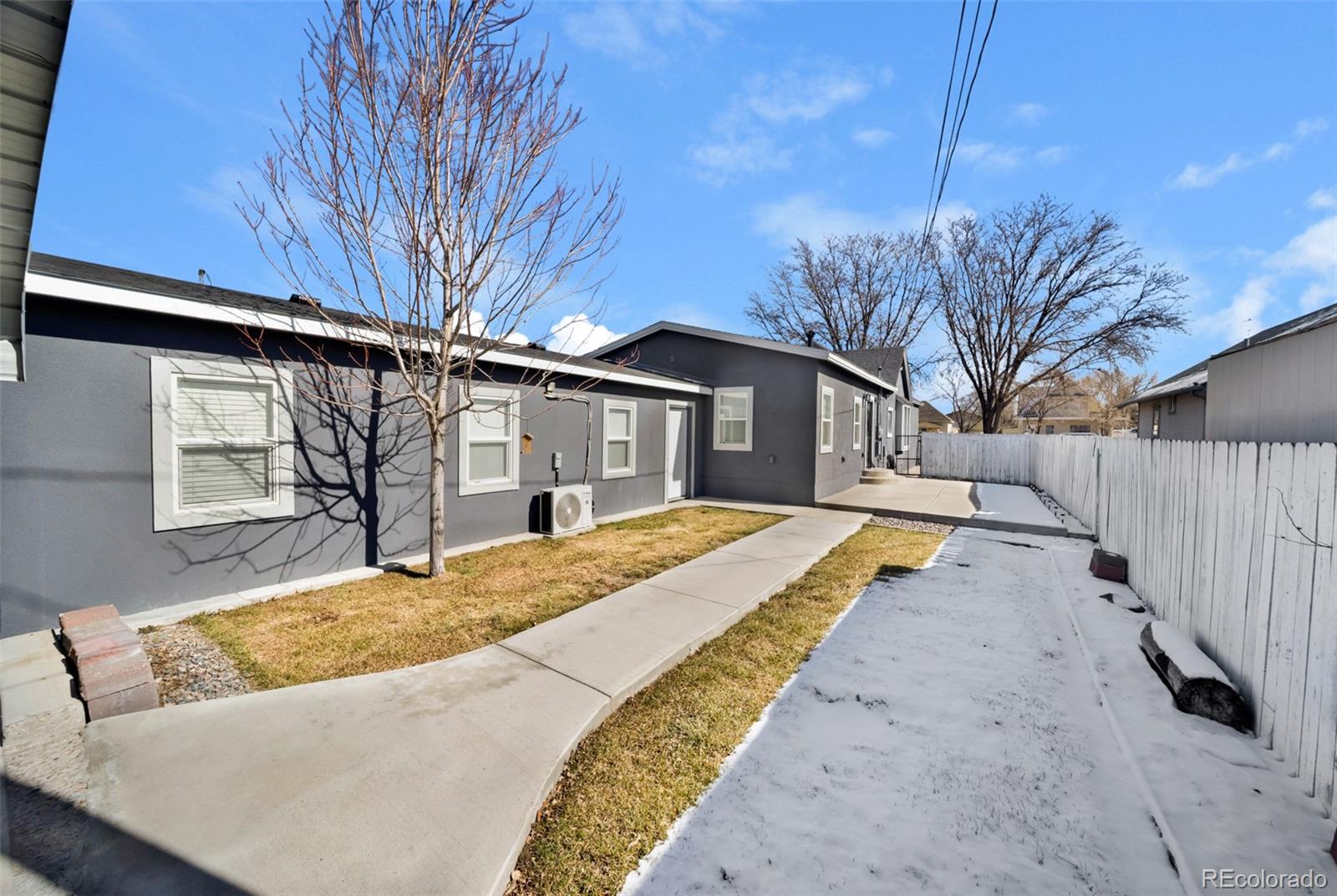 529 Deuel Street