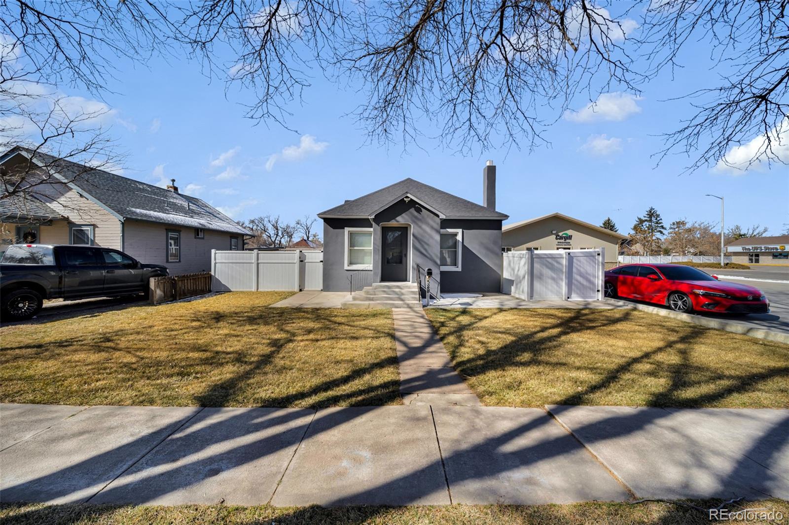 529 Deuel Street