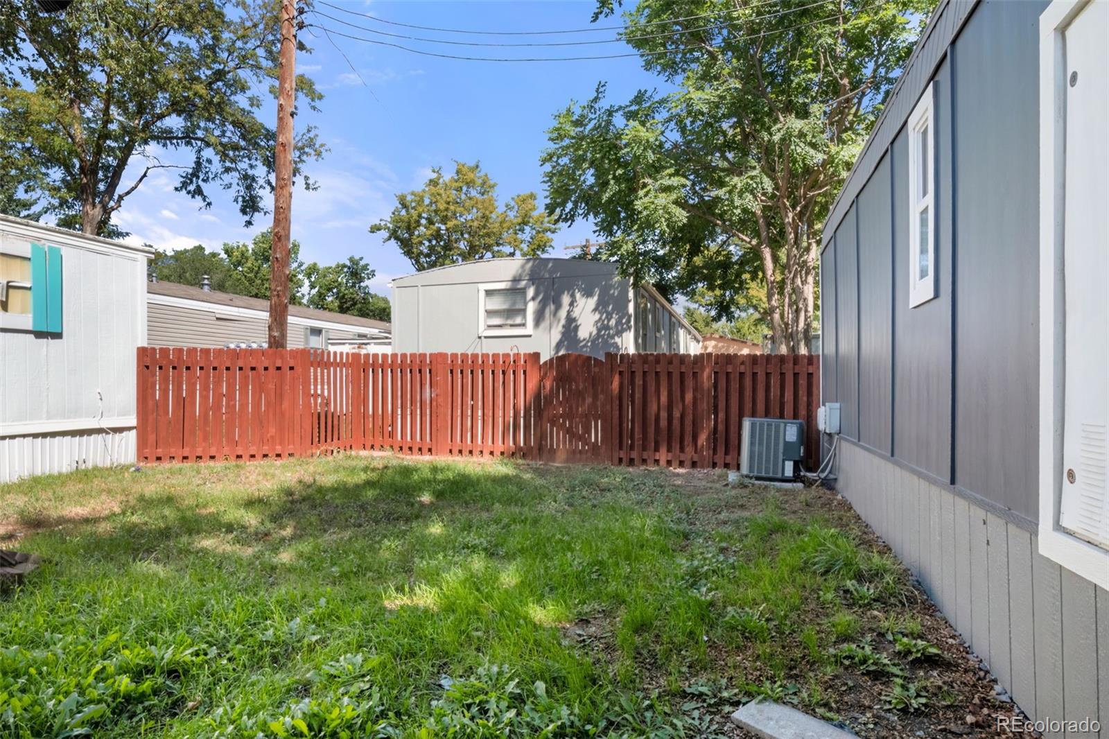 4105 N Garfield Avenue