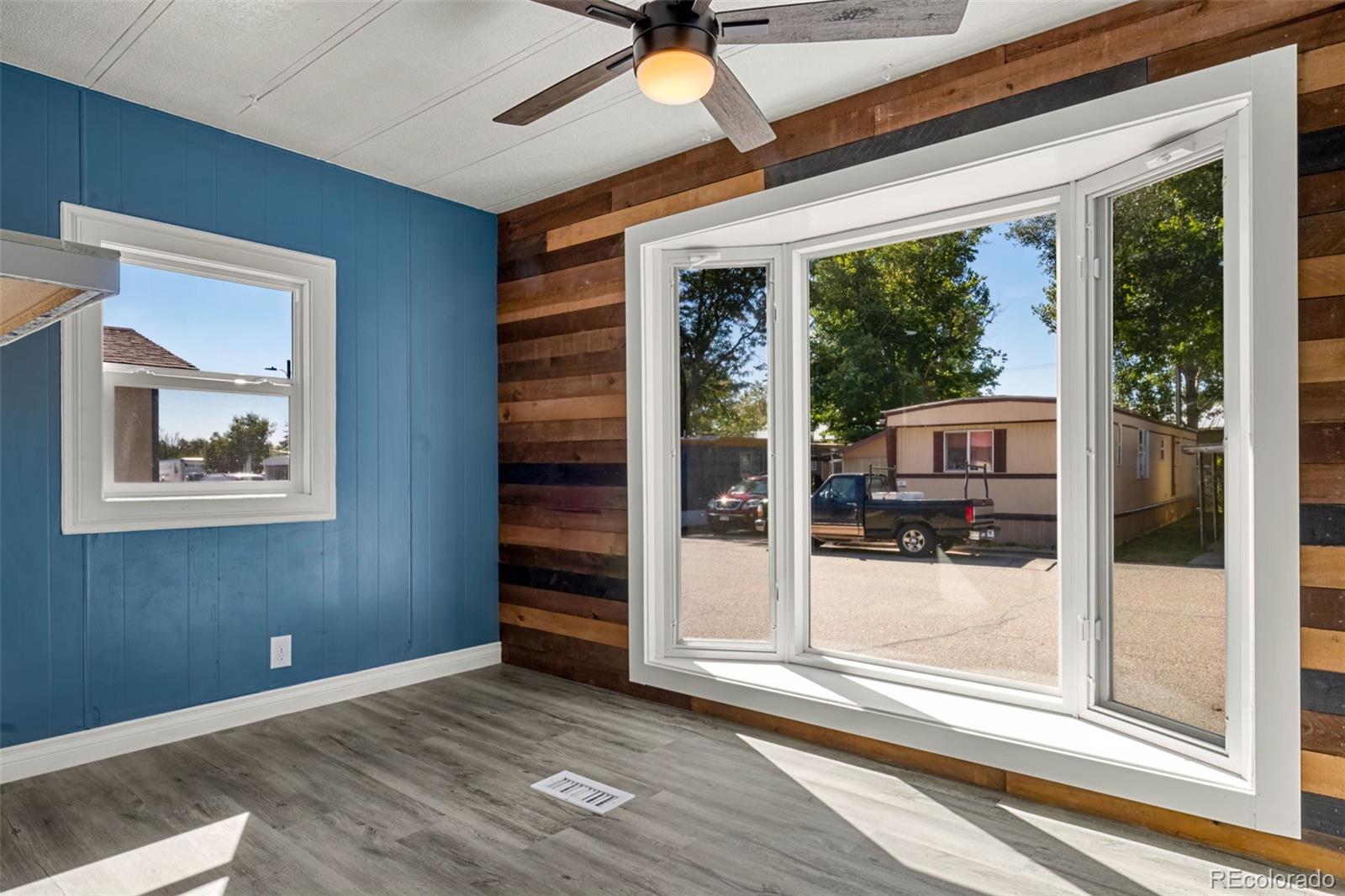 4105 N Garfield Avenue