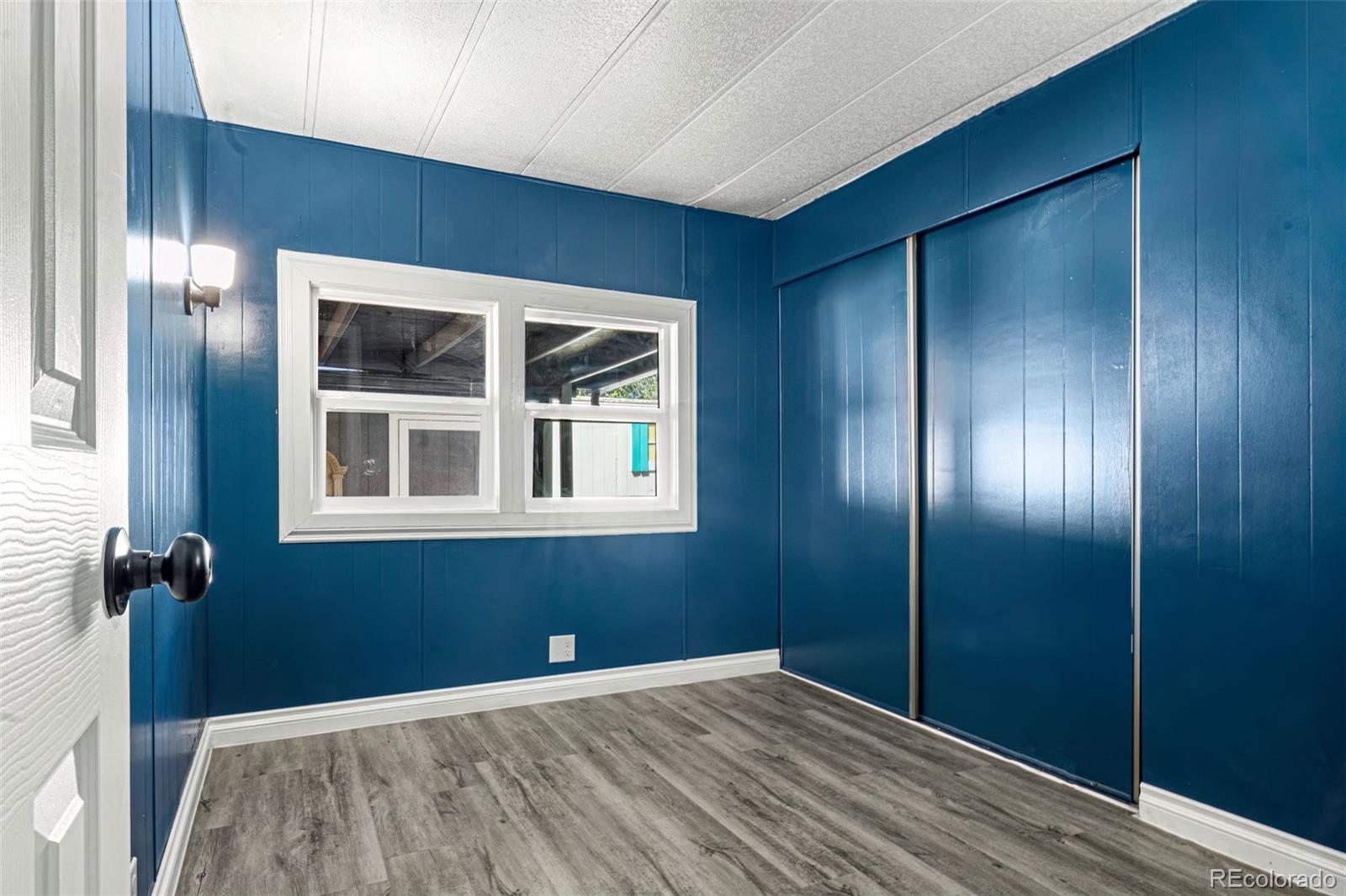 4105 N Garfield Avenue