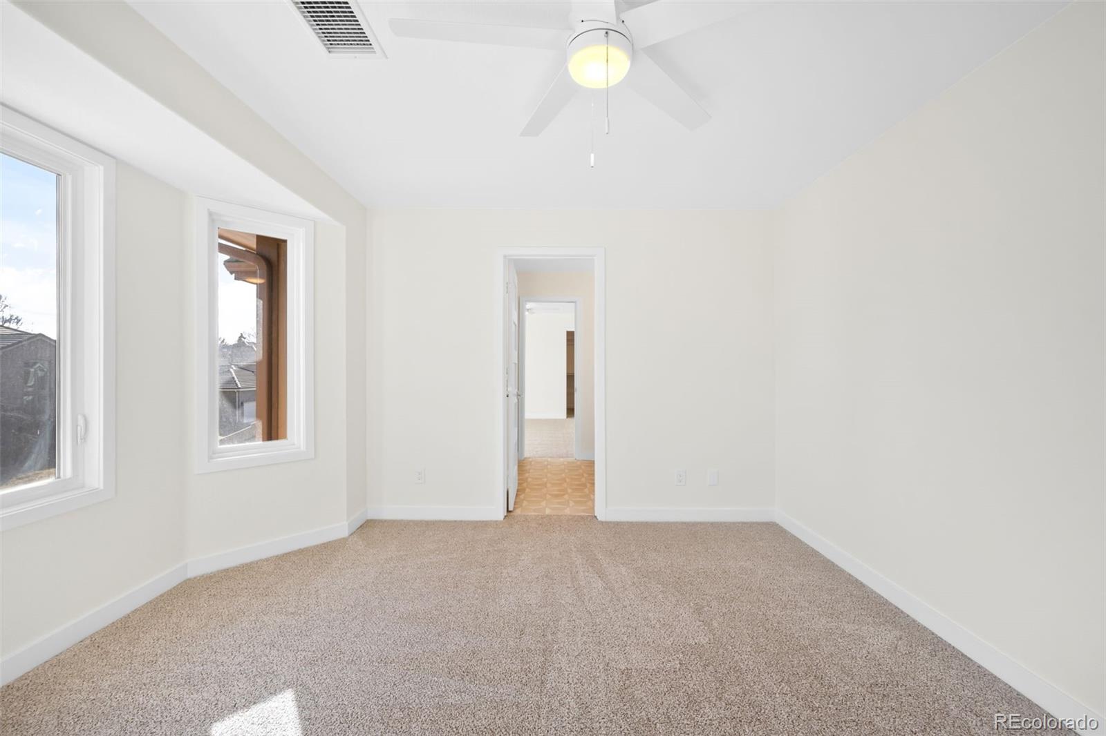 11673 E Berry Avenue