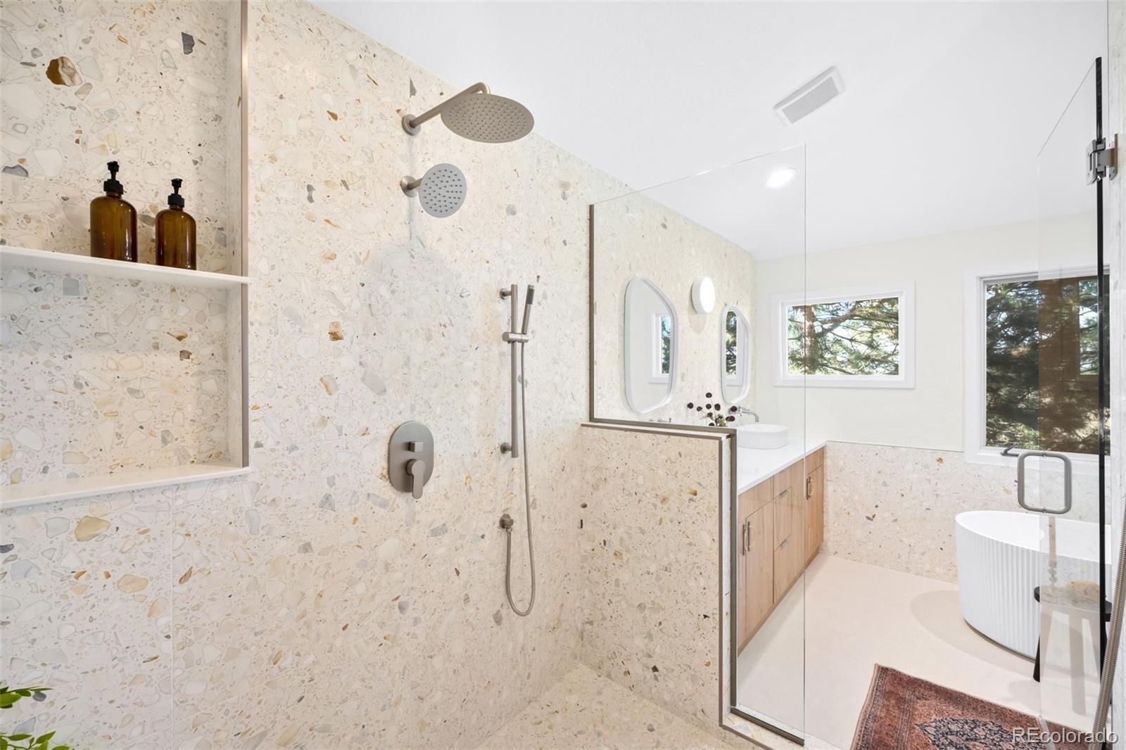 11673 E Berry Avenue