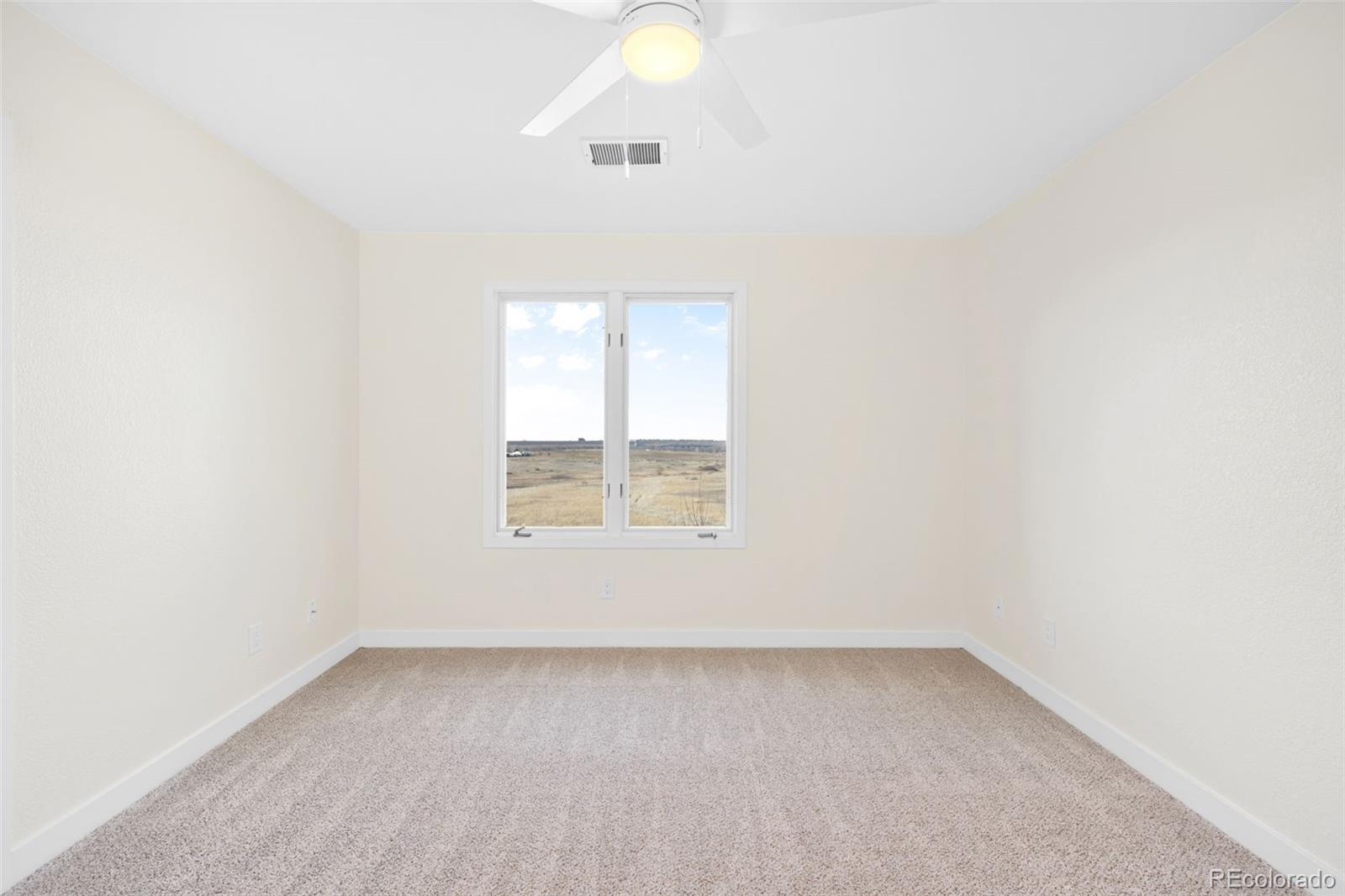 11673 E Berry Avenue