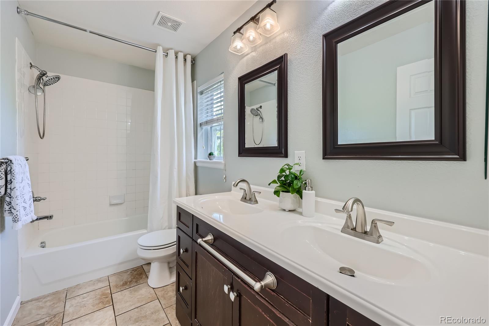 4987 S Wadsworth Boulevard