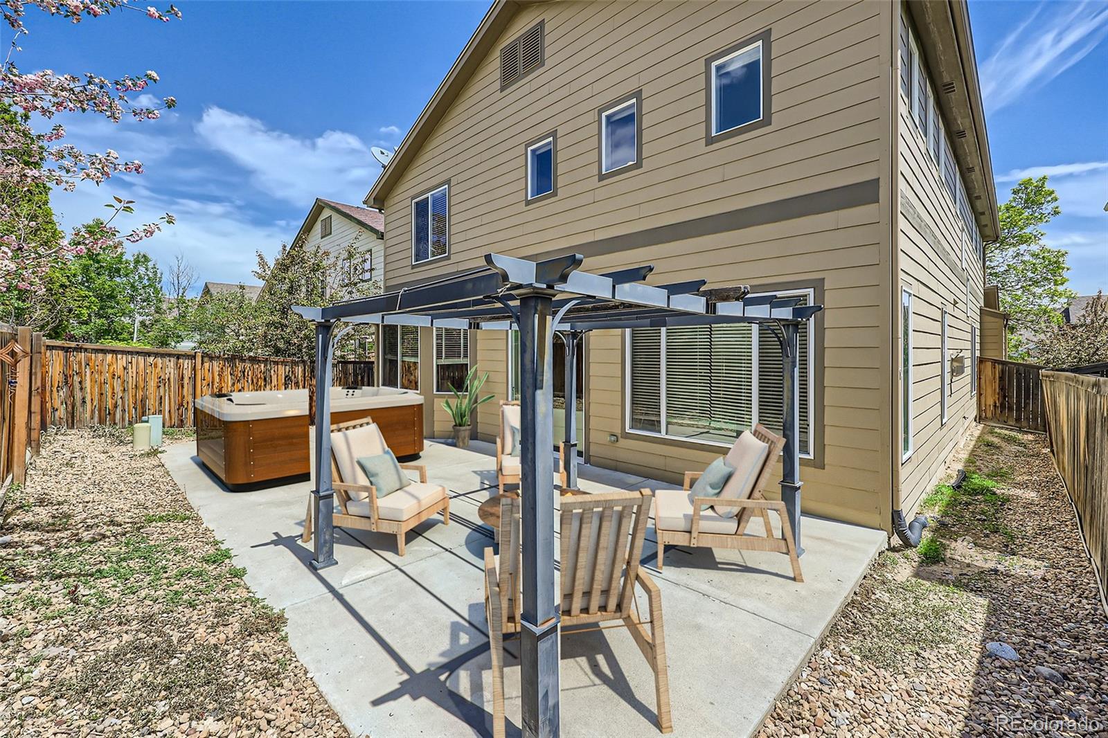 4987 S Wadsworth Boulevard