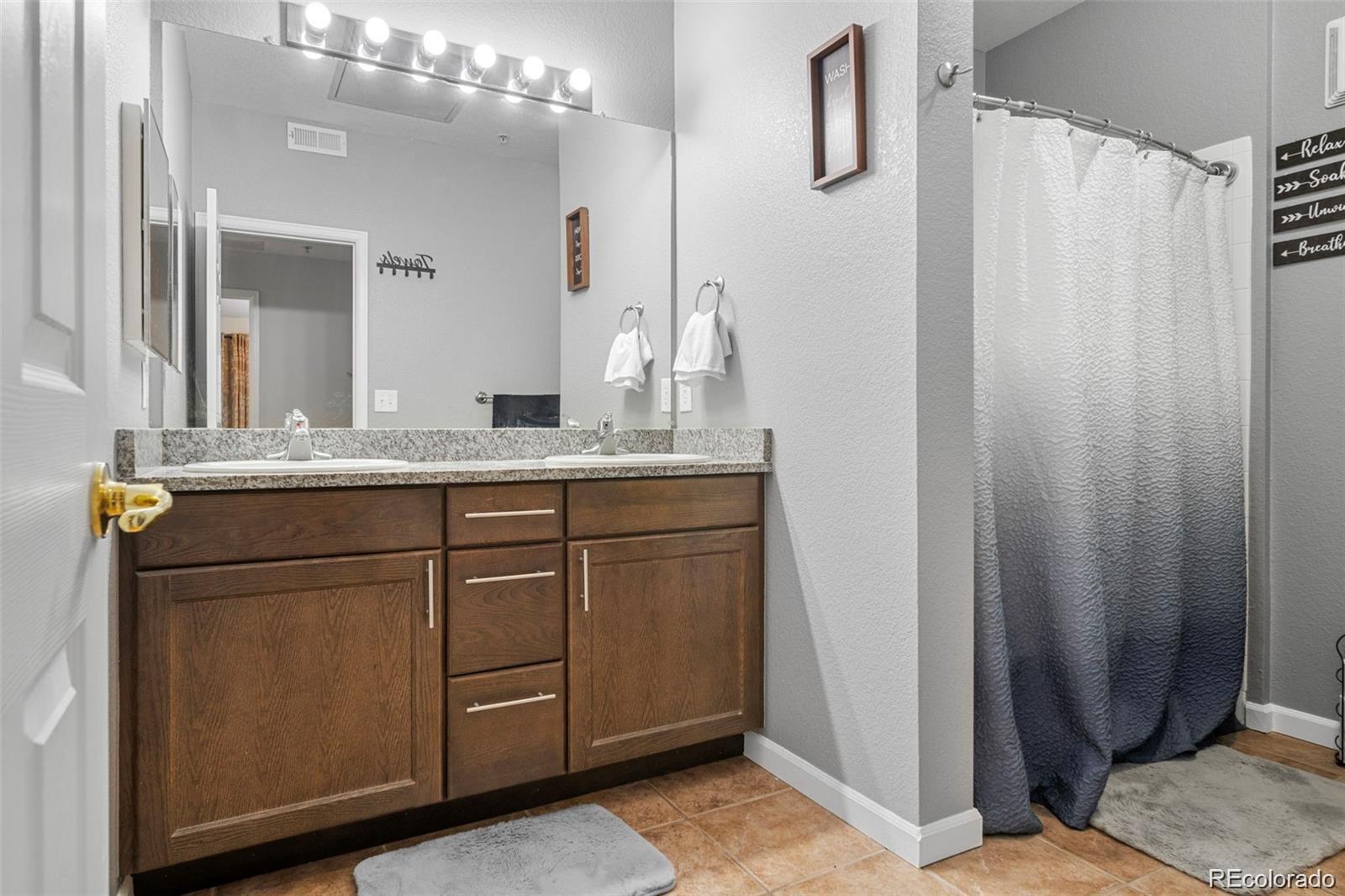 5745 N Genoa Way Unit: 306