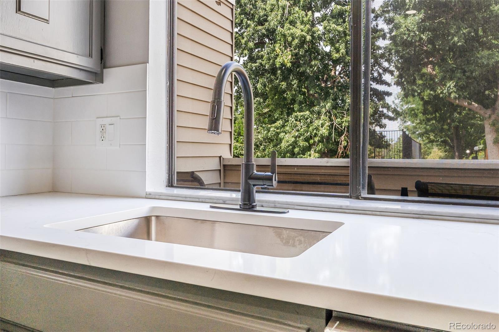 1050 S Monaco Parkway Unit: 23