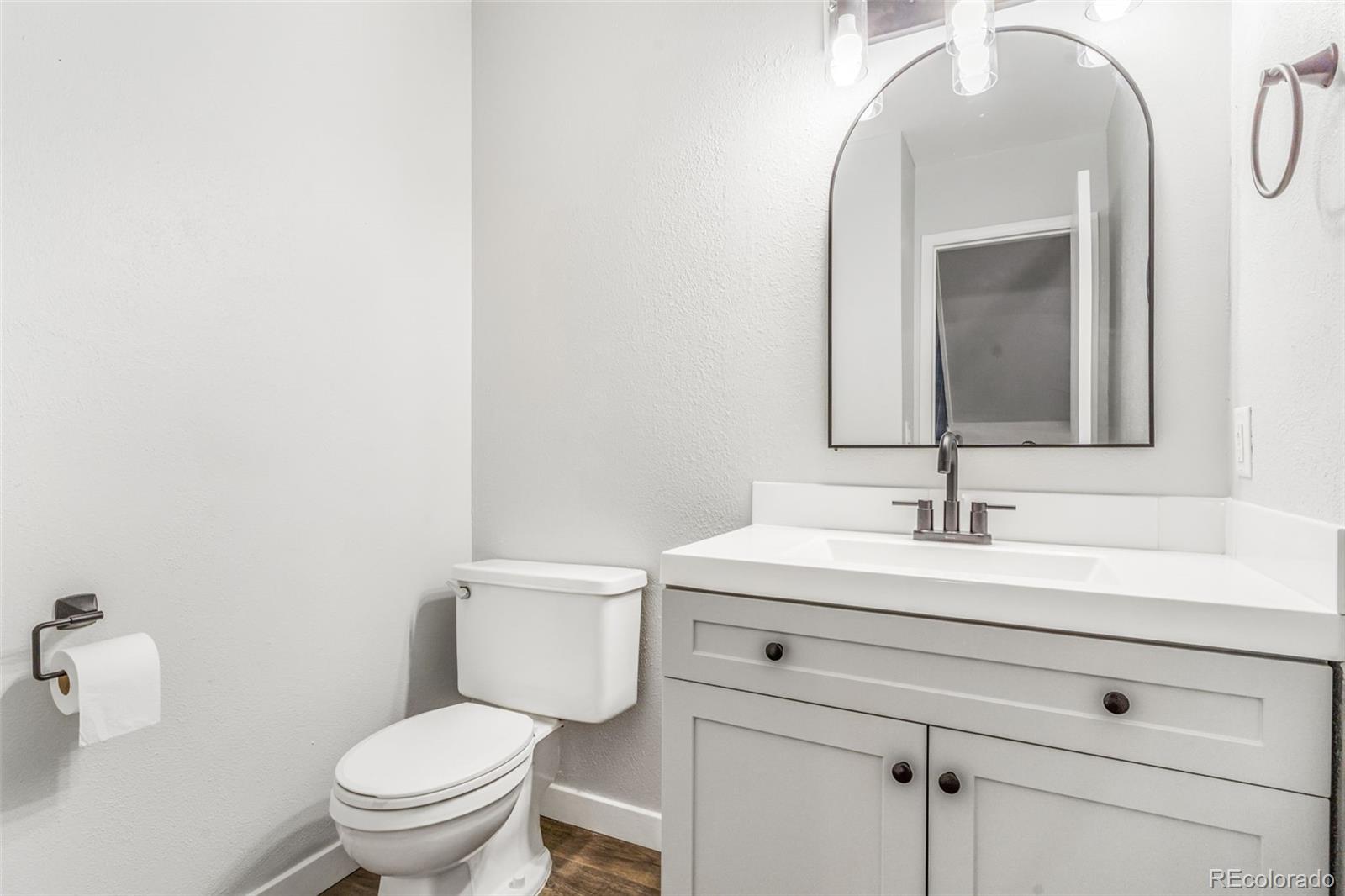 1050 S Monaco Parkway Unit: 23