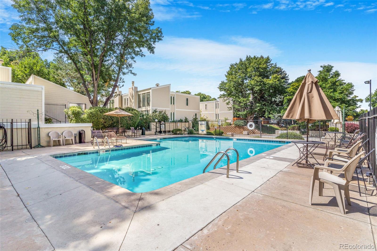 1050 S Monaco Parkway Unit: 23