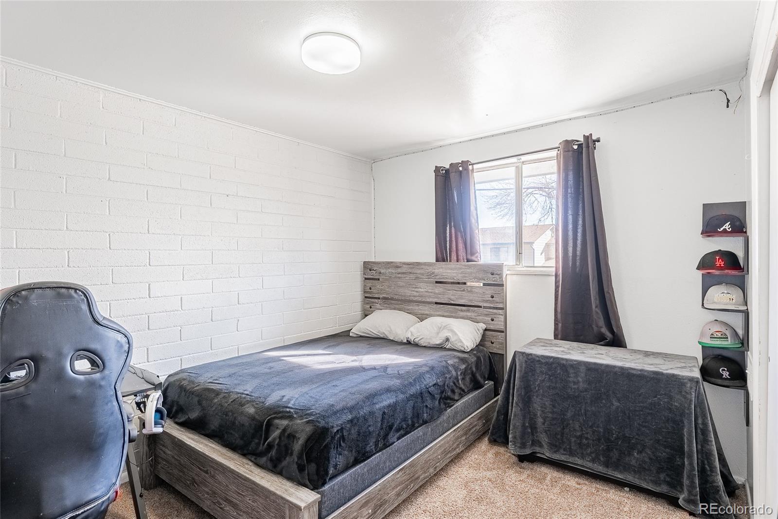 5220 Garrison Street Unit: 8