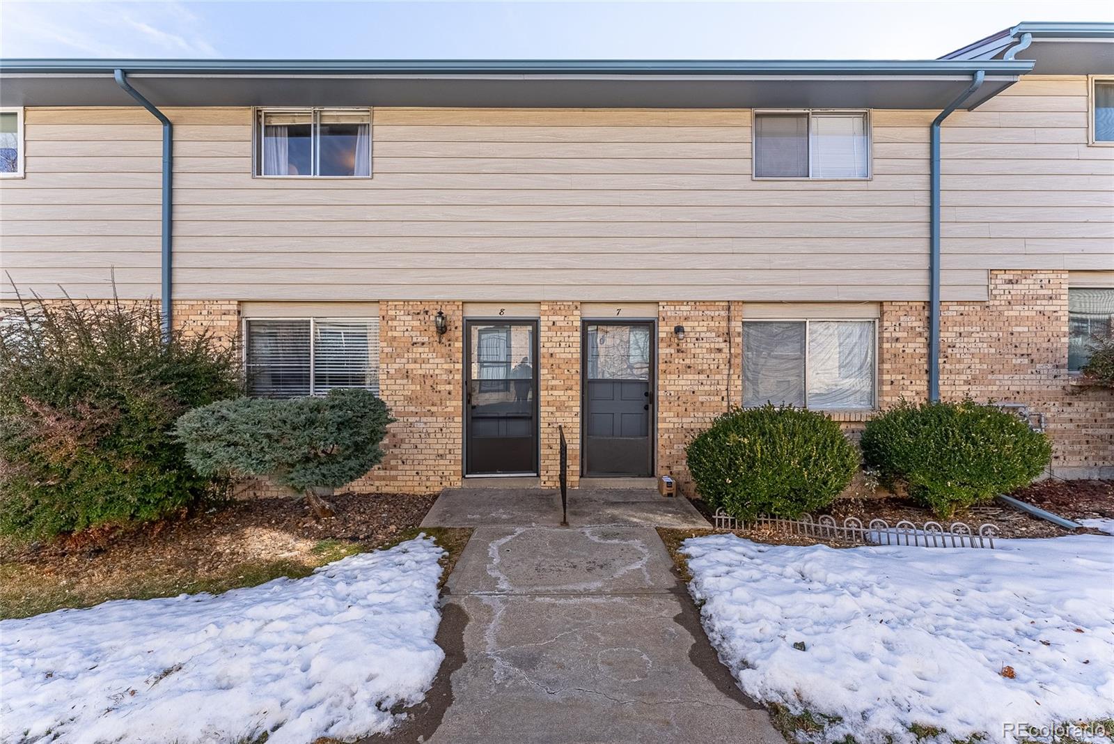 5220 Garrison Street Unit: 8