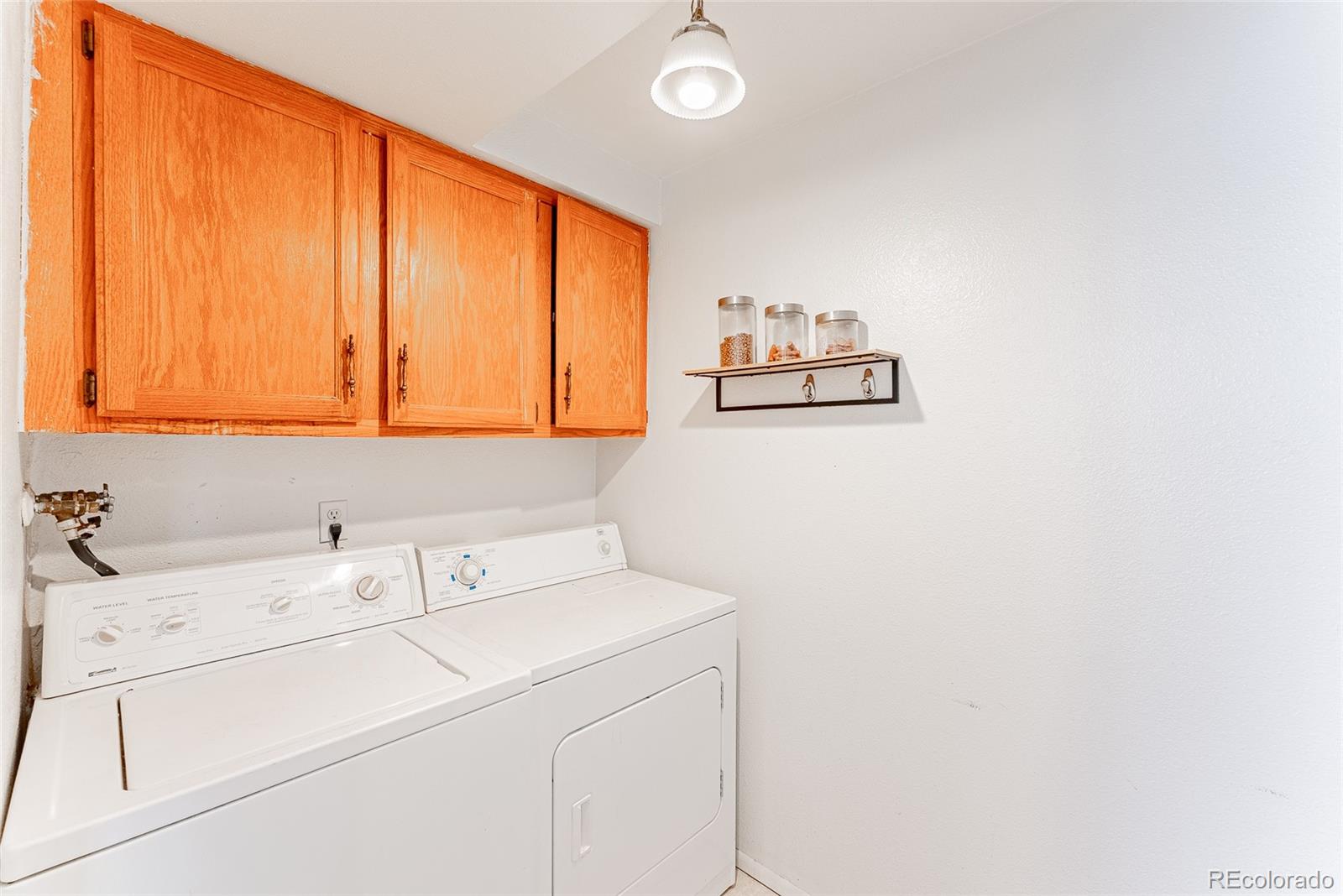 5220 Garrison Street Unit: 8