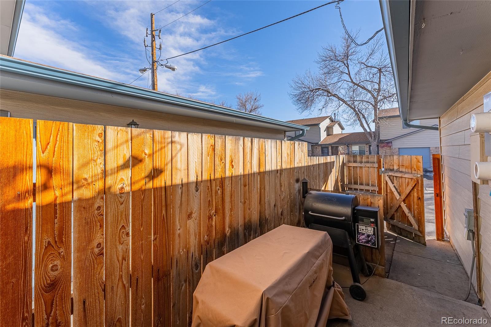 5220 Garrison Street Unit: 8