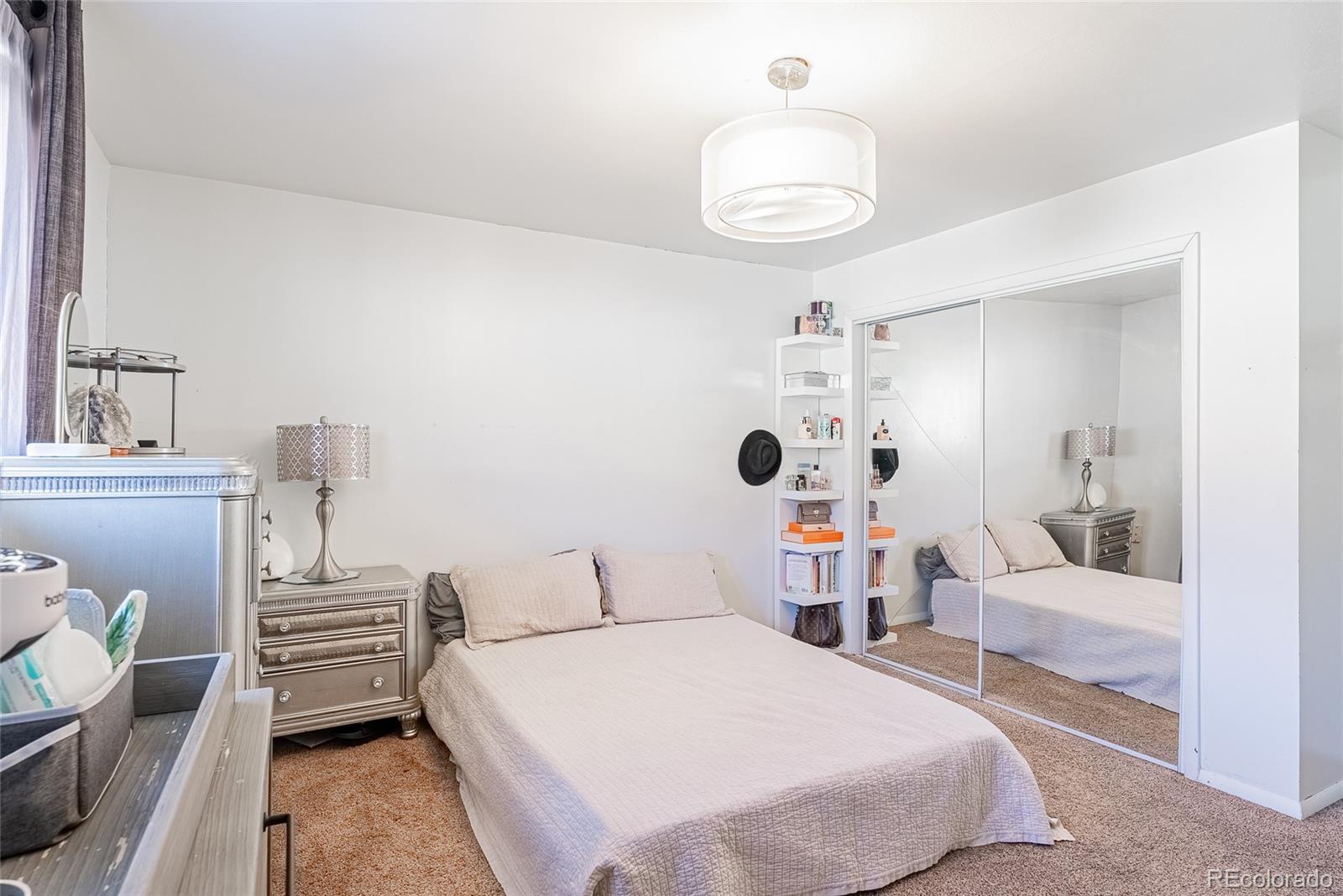 5220 Garrison Street Unit: 8