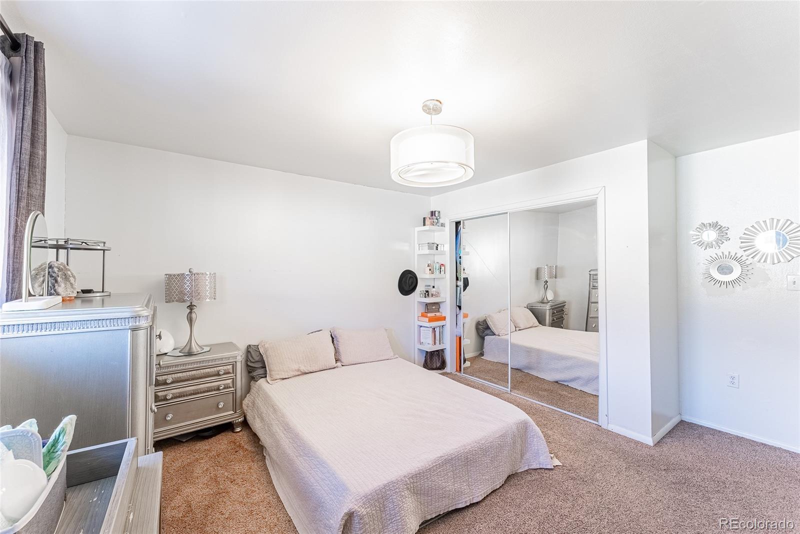 5220 Garrison Street Unit: 8