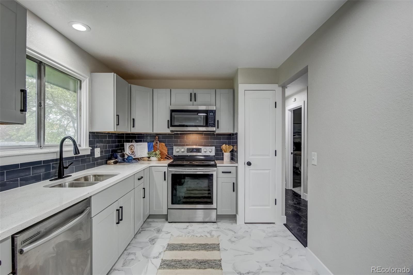 18106 E Atlantic Drive