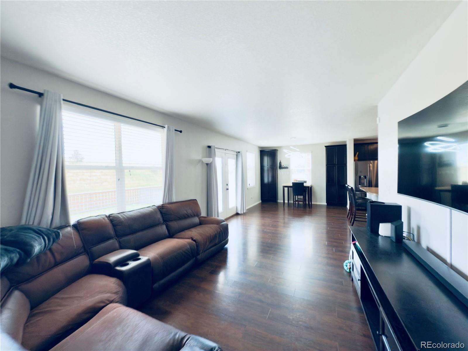 11590 River Oaks Lane